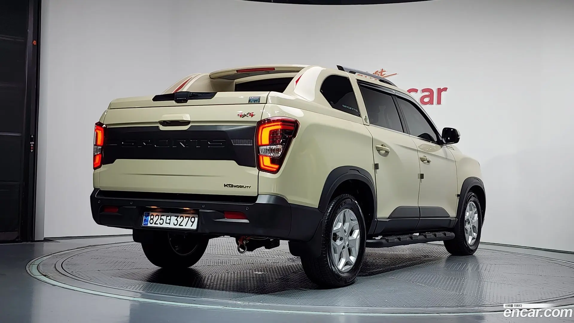 Main__Slider__Photo:Rexton KG Mobility 2023.9-1