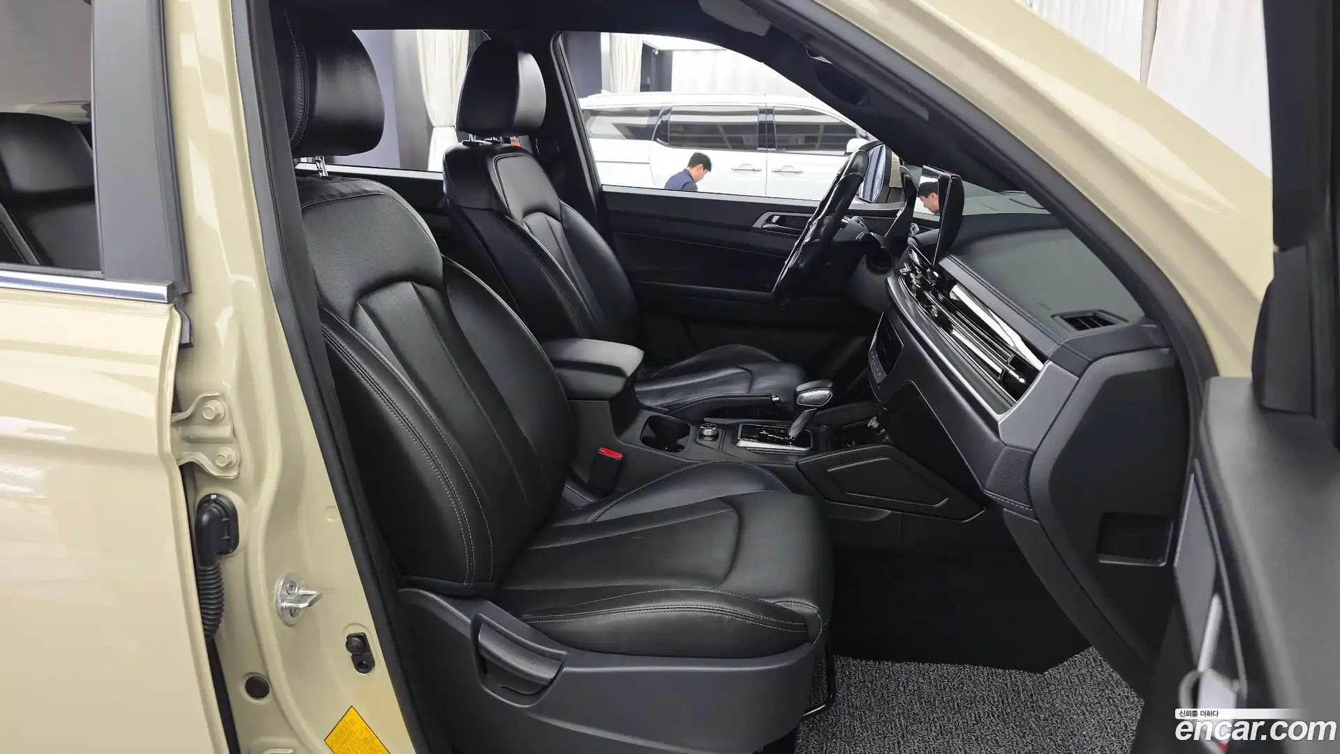 Rexton KG Mobility 2023.9-OPTION-015