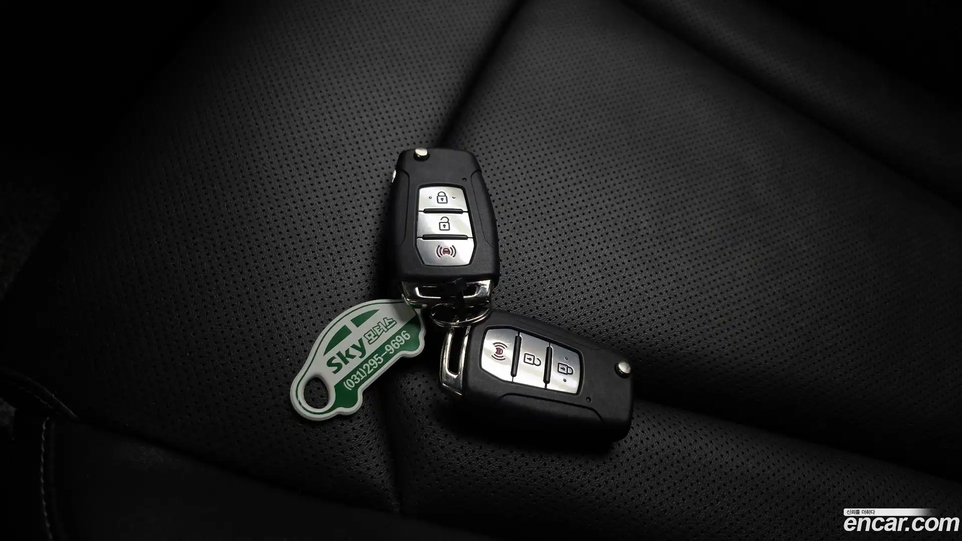 Rexton KG Mobility 2023.9-INNER-036