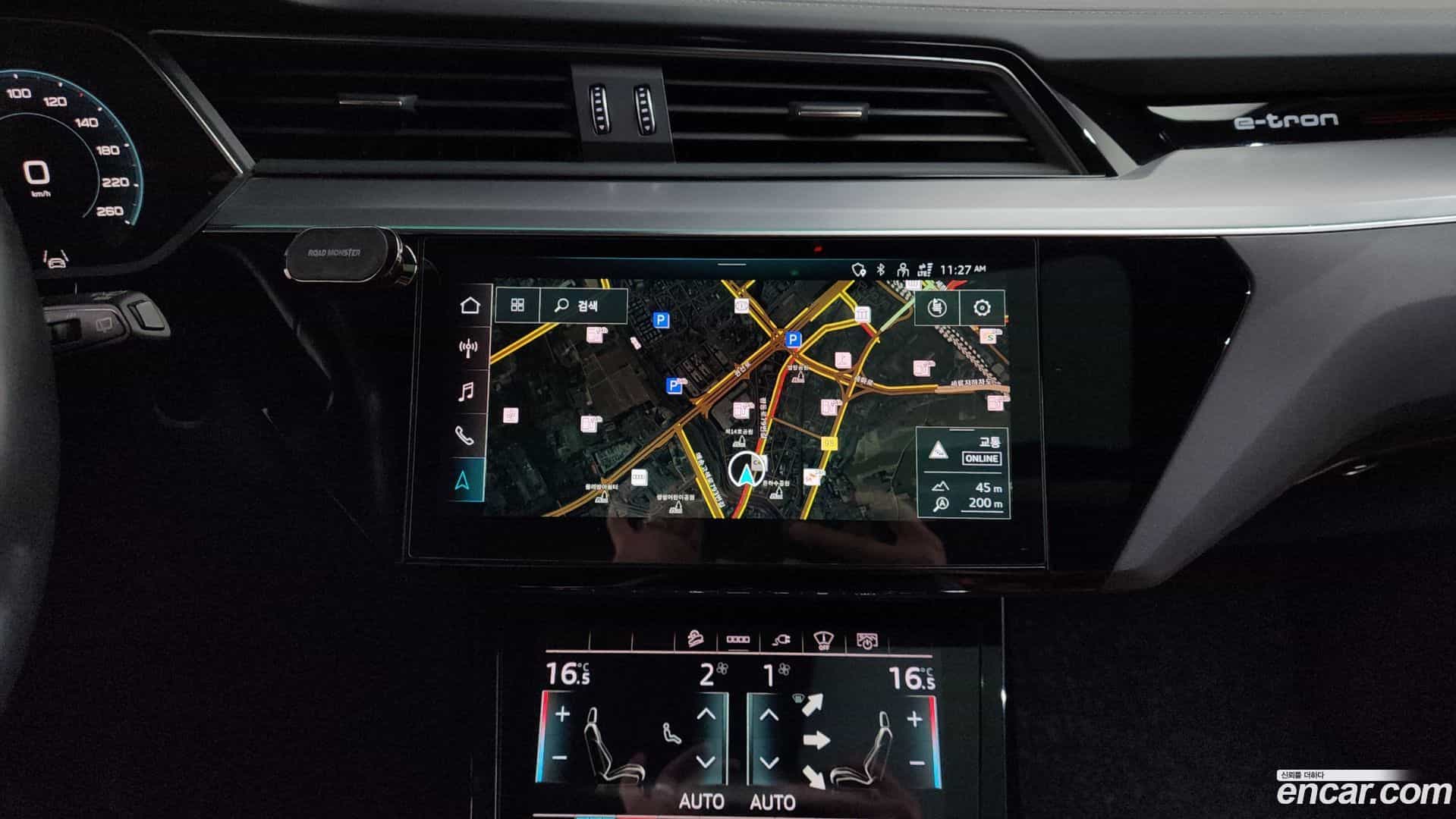 e-tron Audi 2021.10-OPTION-016