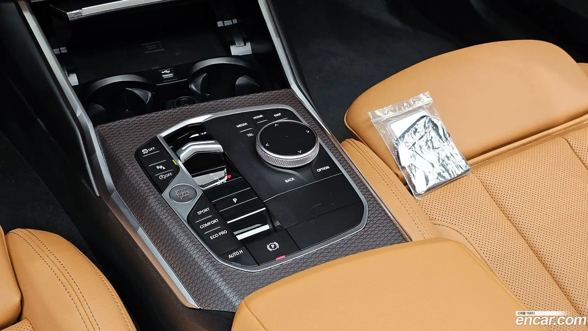 3-Series BMW 2025.9-INNER-009