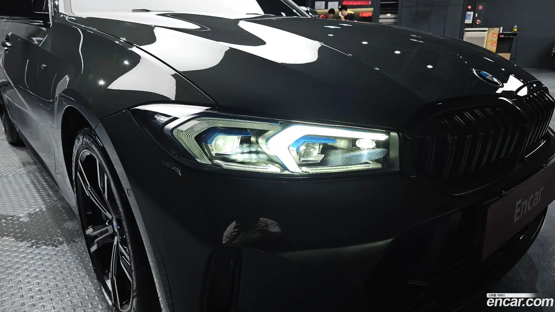 3-Series BMW 2025.9-OUTER-032