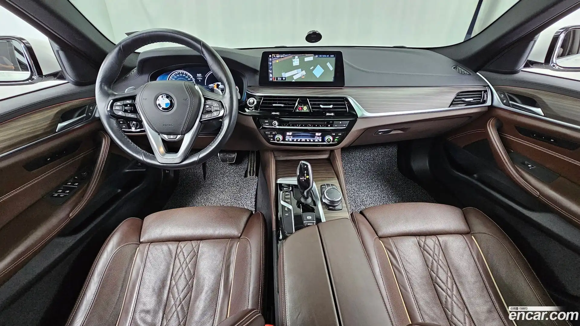 5-Series BMW 2018.1-INNER-007