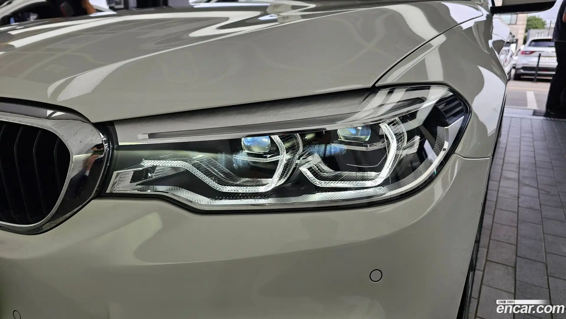 5-Series BMW 2018.1-OUTER-032