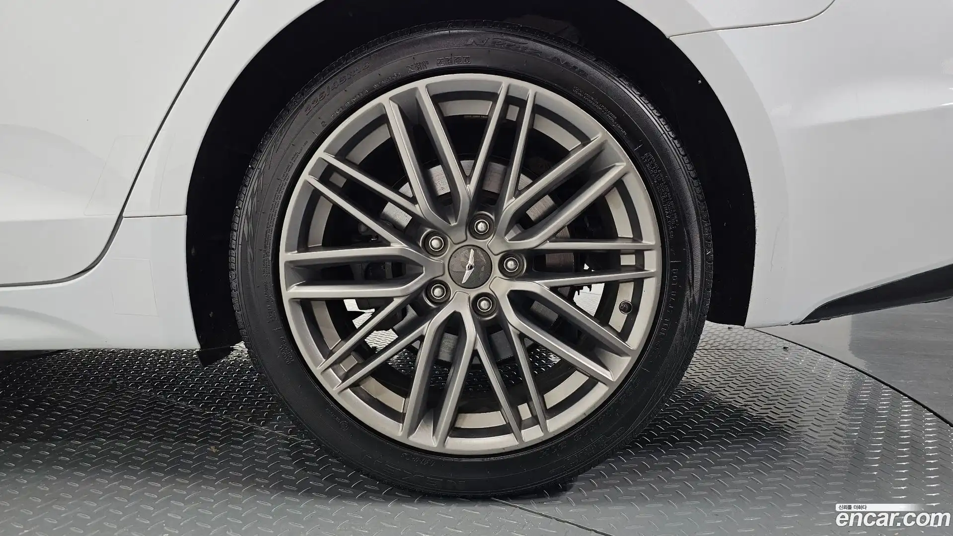 G70 Genesis 2018.3-OUTER-031