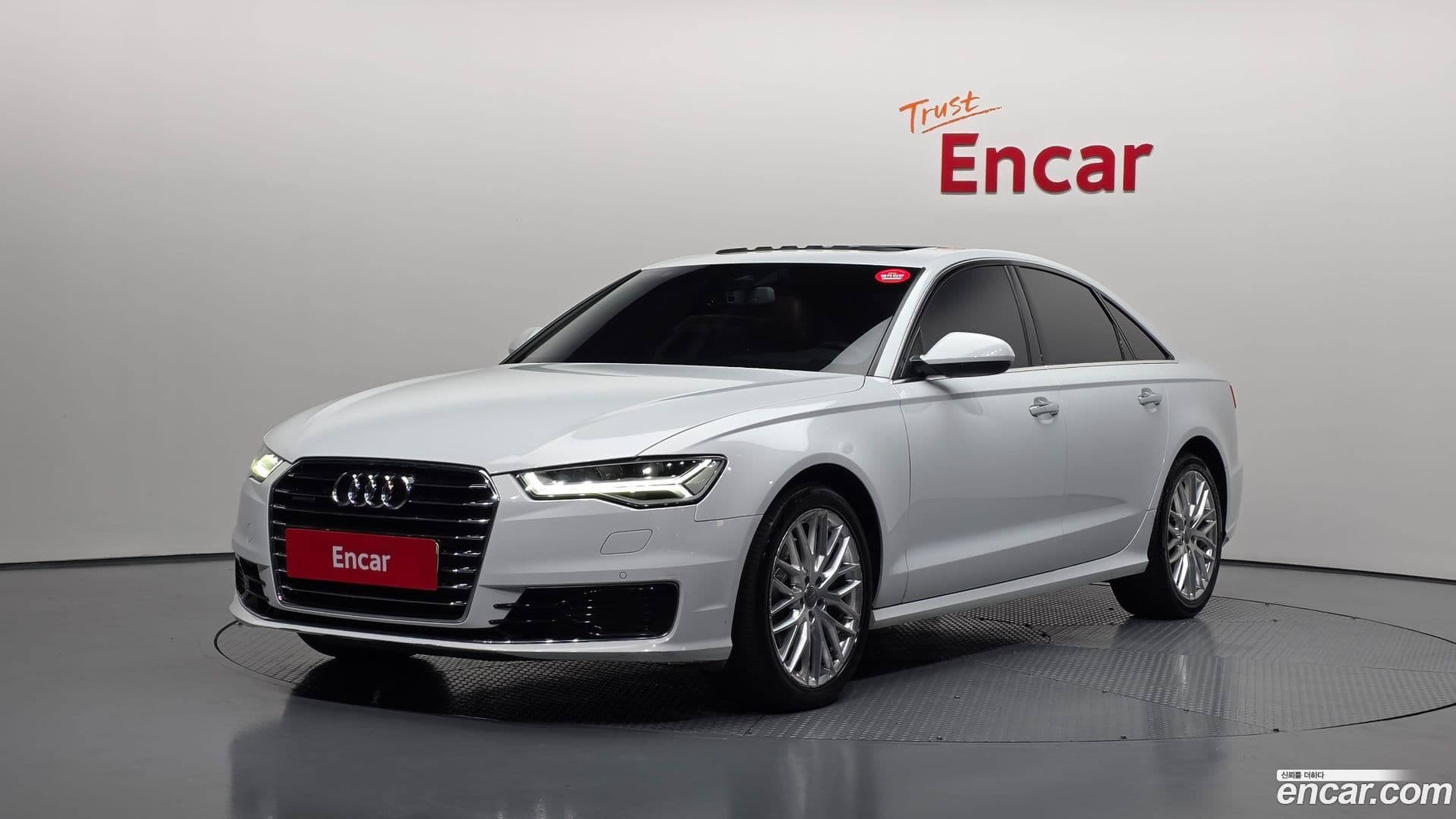 Main__Slider__Photo:A6 Audi 2015.8-0