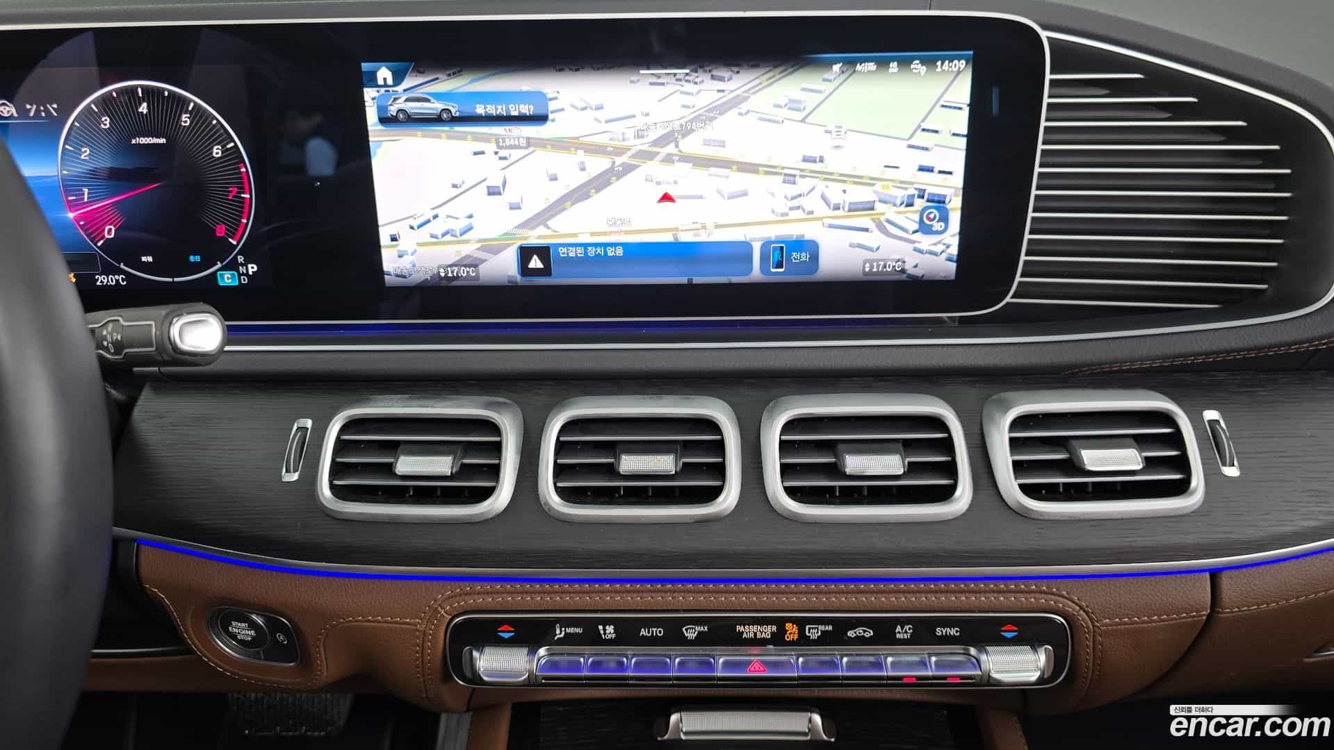 GLE-Class Mercedes-Benz 2025.0-OPTION-017