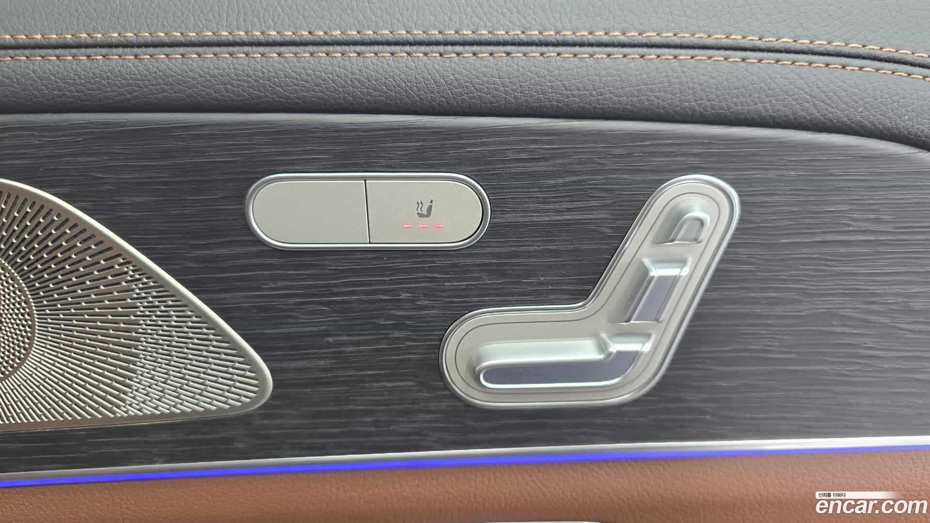 GLE-Class Mercedes-Benz 2025.0-OPTION-022