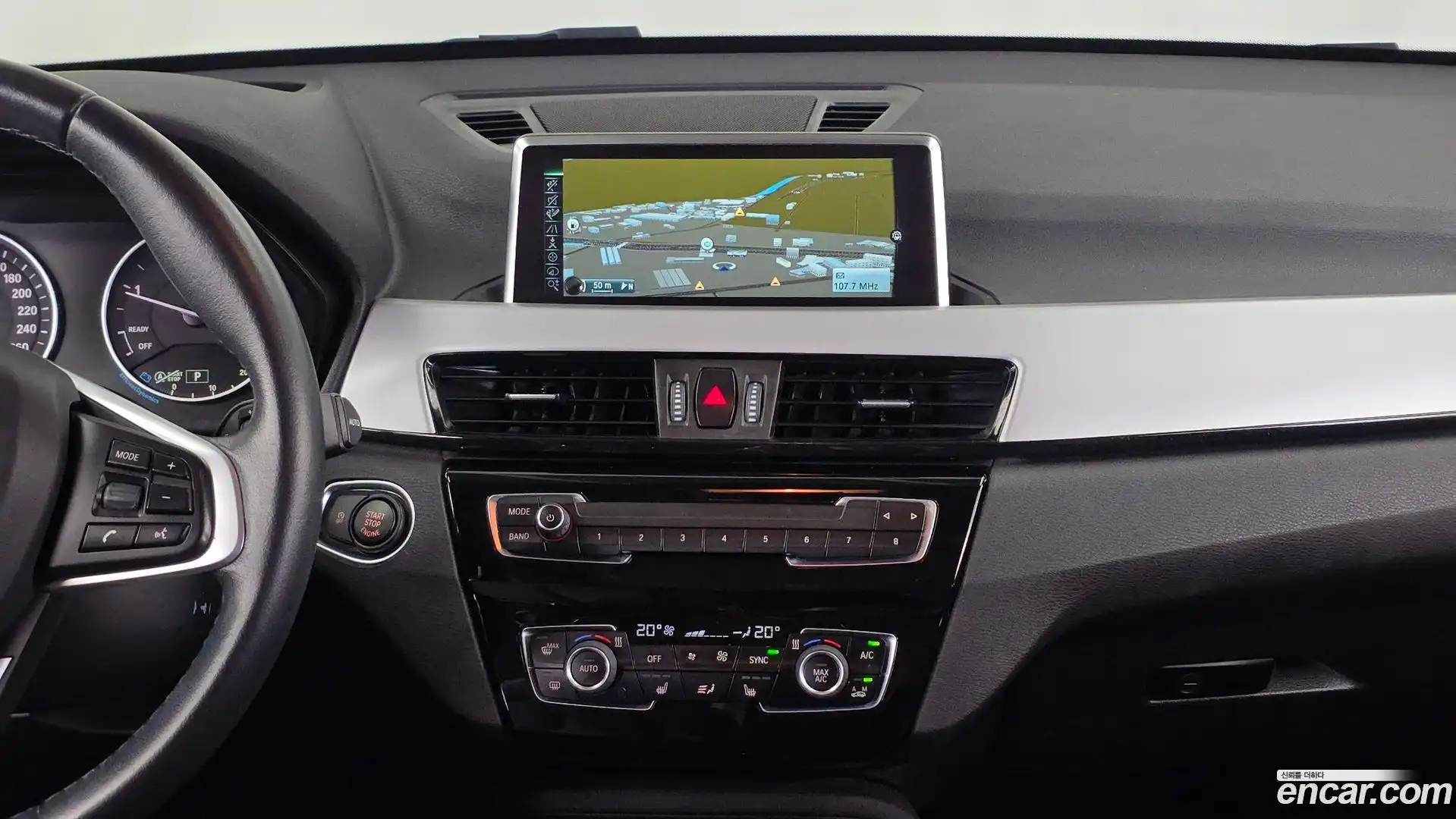 X1 BMW 2016.10-OPTION-018