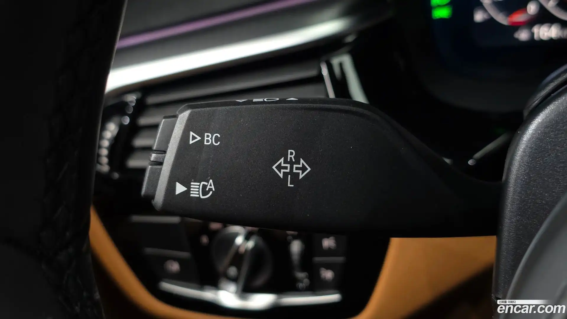 5-Series BMW 2023.6-OPTION-040