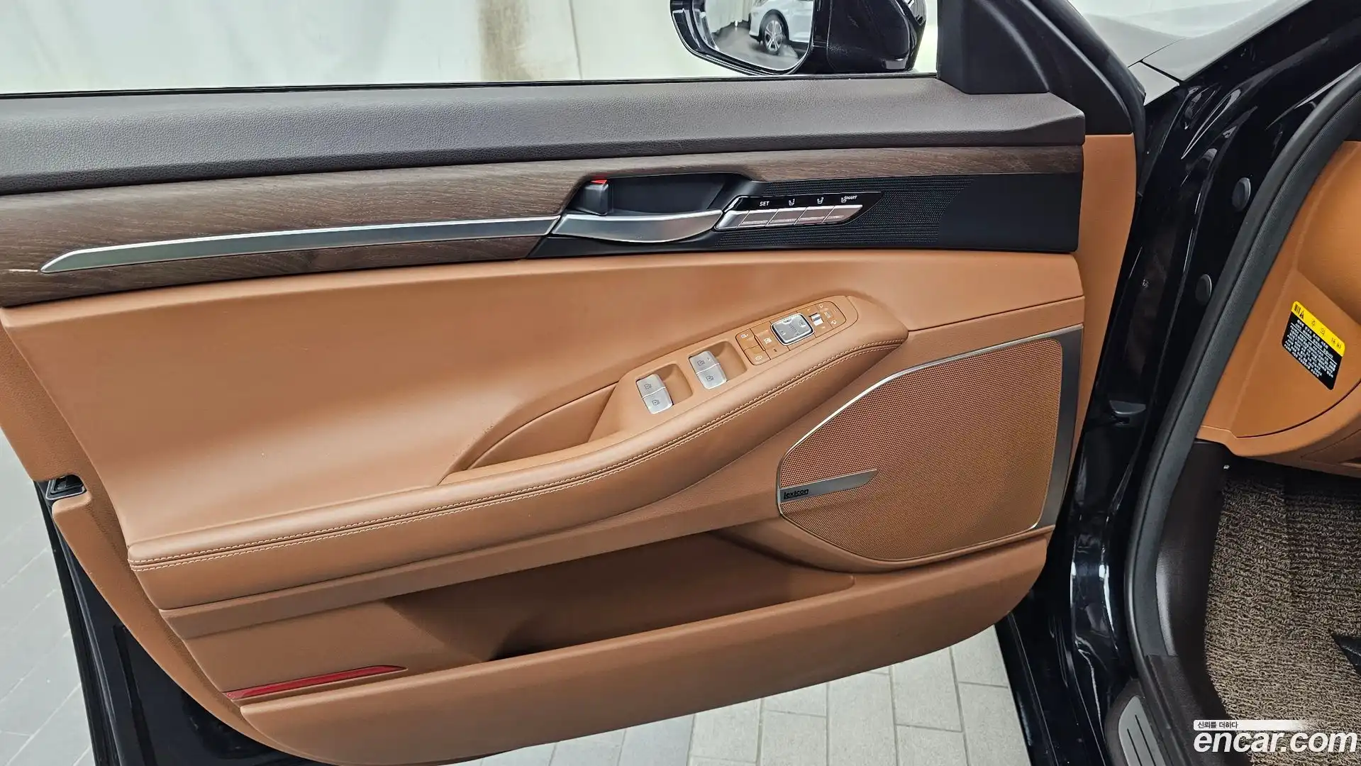 G90 Genesis 2021.3-INNER-034