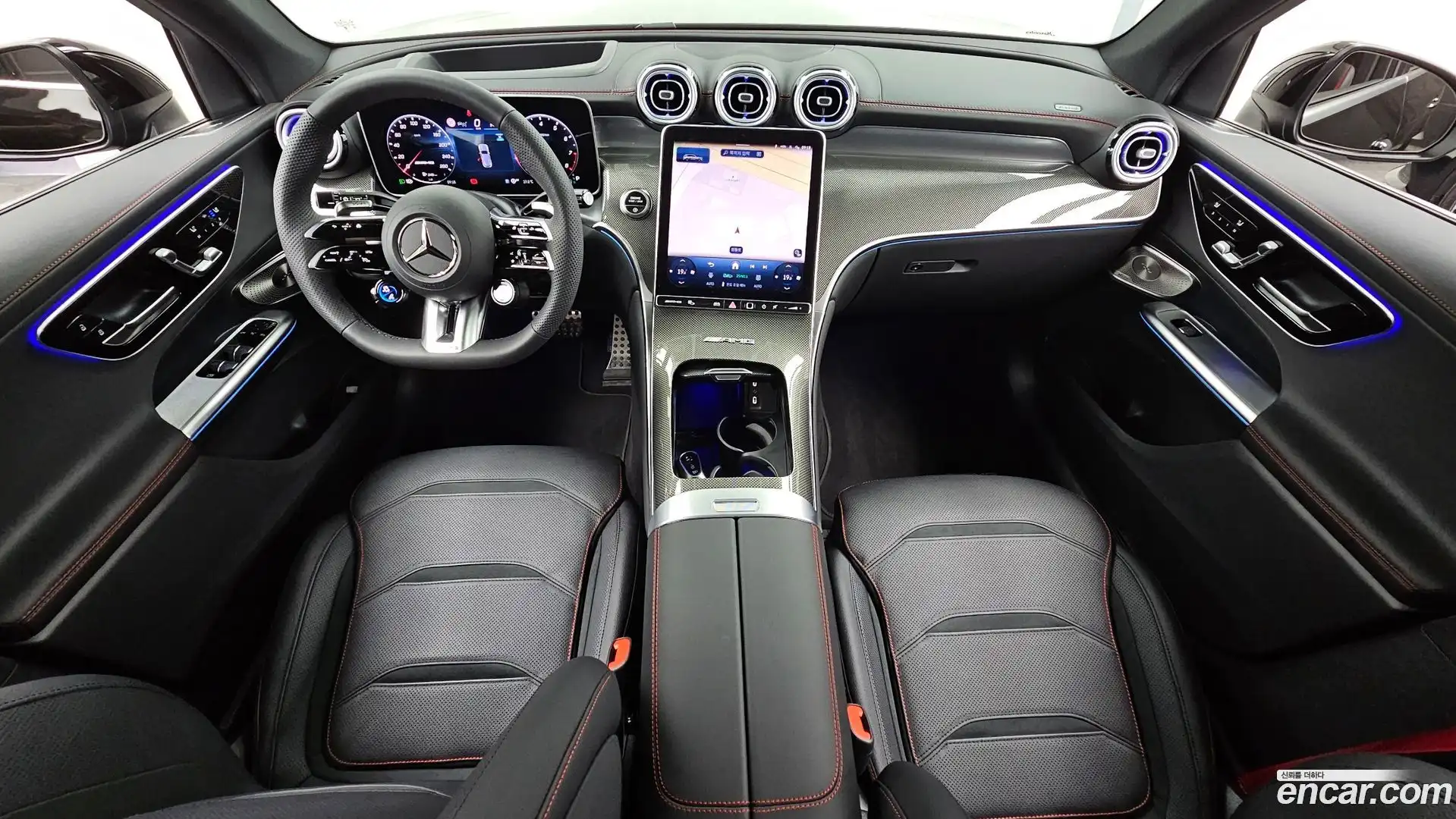 GLC-Class Mercedes-Benz 2025.9-INNER-007