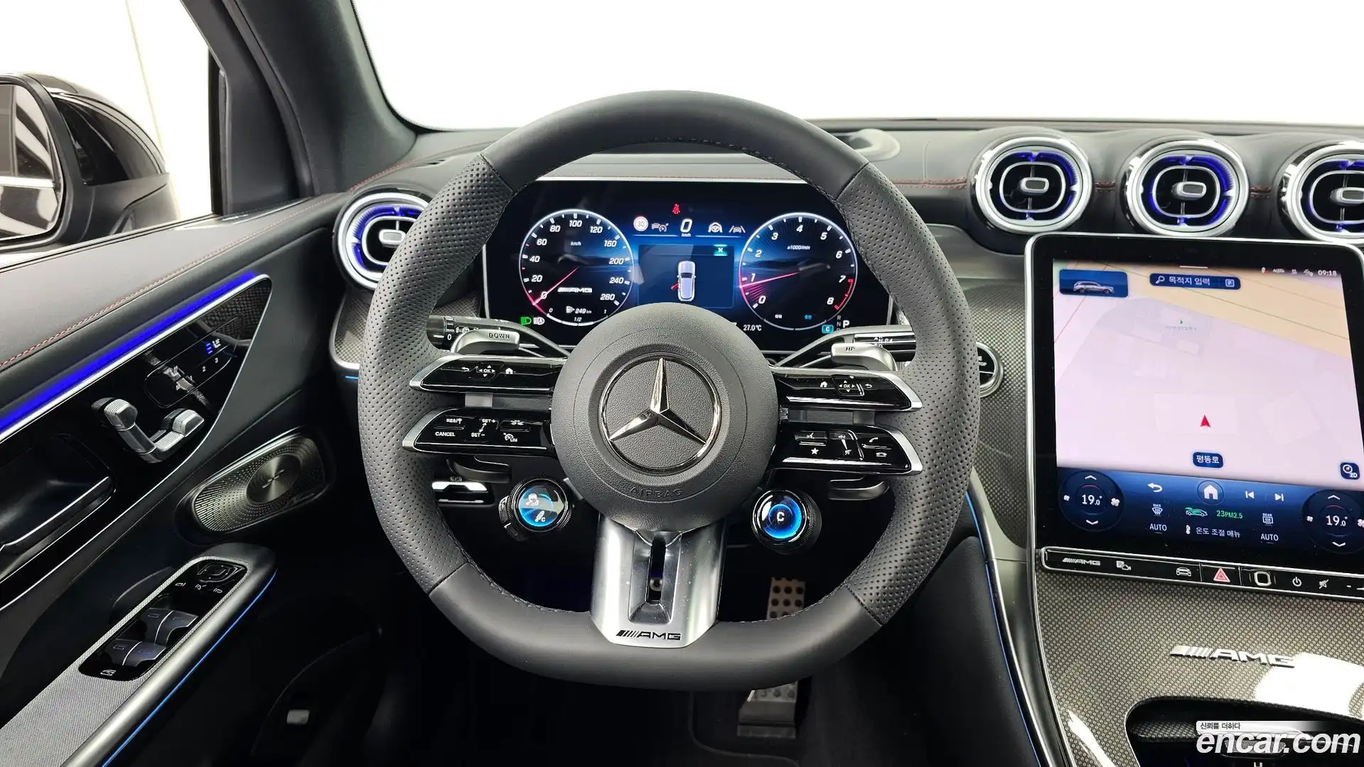 GLC-Class Mercedes-Benz 2025.9-OPTION-017