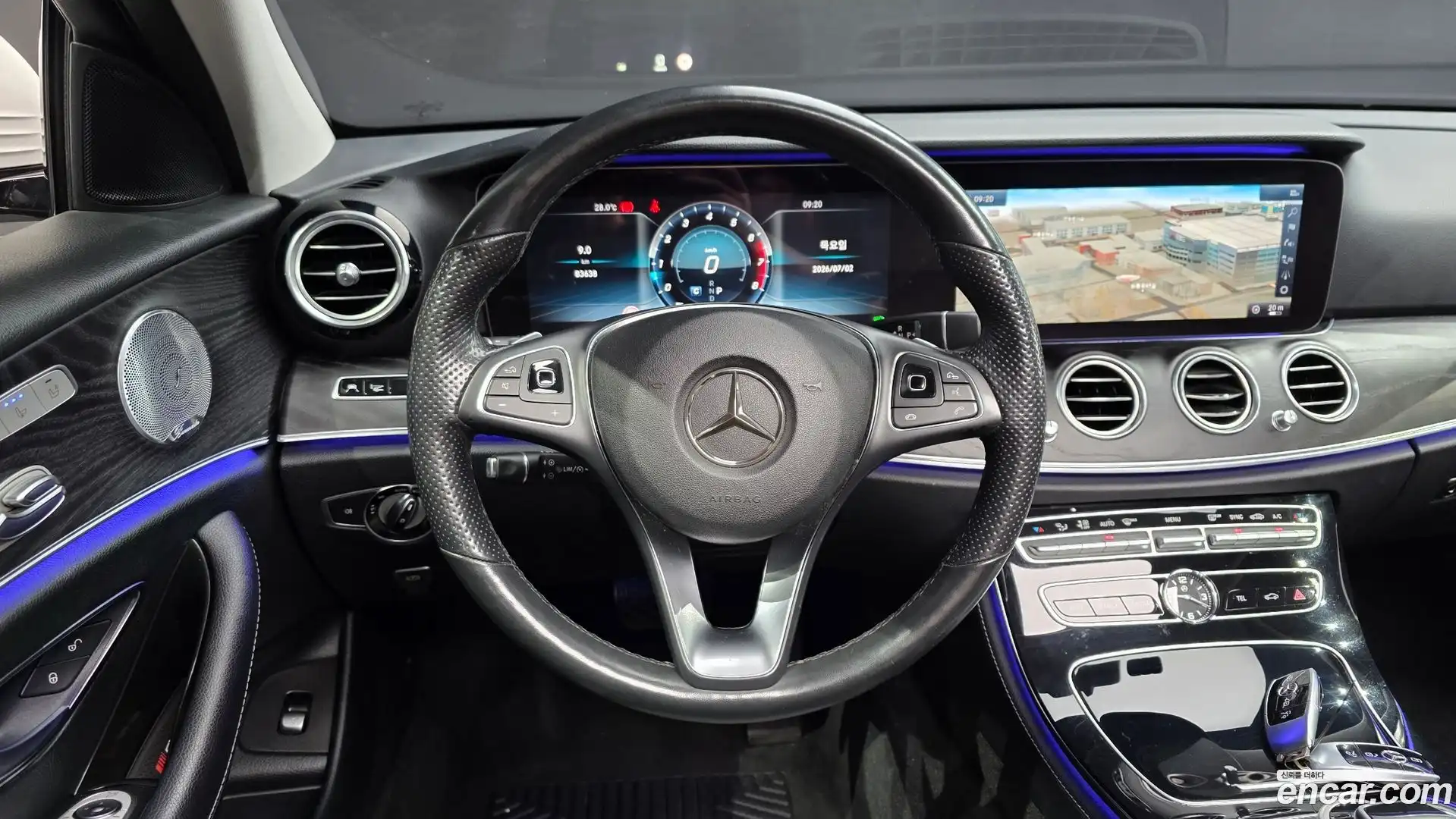 E-Class Mercedes-Benz 2018.6-OPTION-017