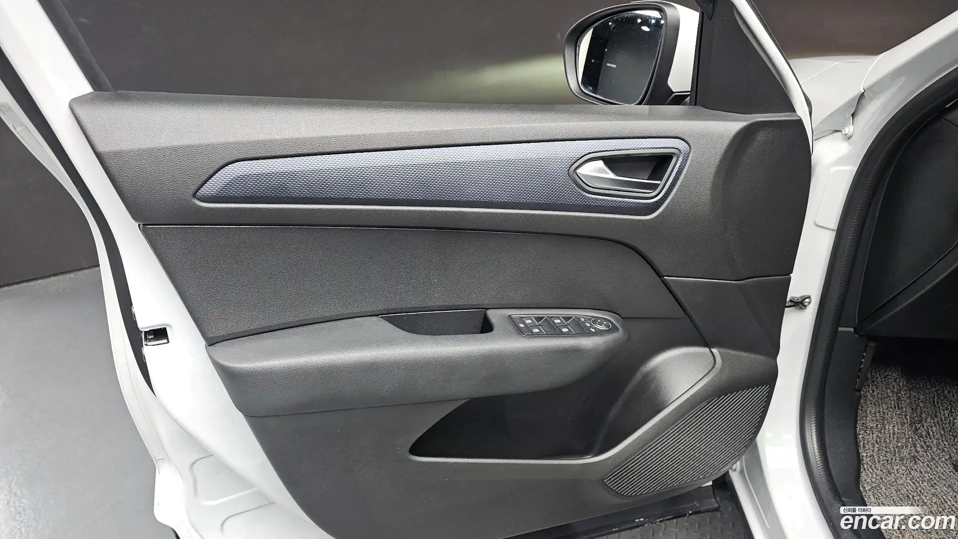 XM3 Renault Korea 2022.3-INNER-034