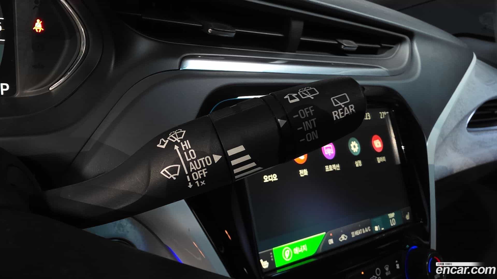 Bolt EV Chevrolet 2018.8-OPTION-021