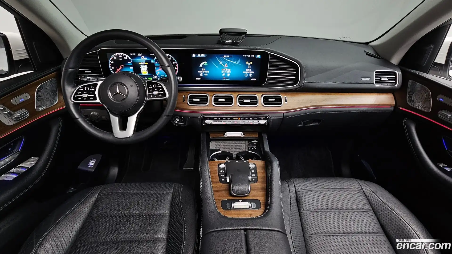 GLE-Class Mercedes-Benz 2021.3-INNER-007