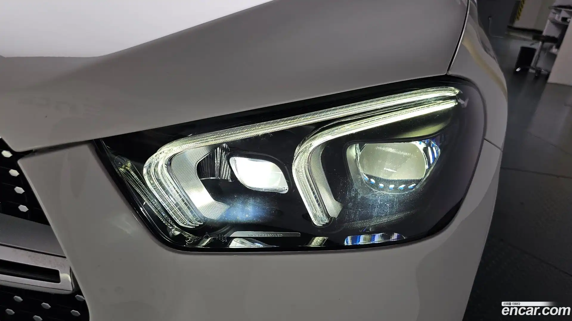GLE-Class Mercedes-Benz 2021.3-OUTER-032