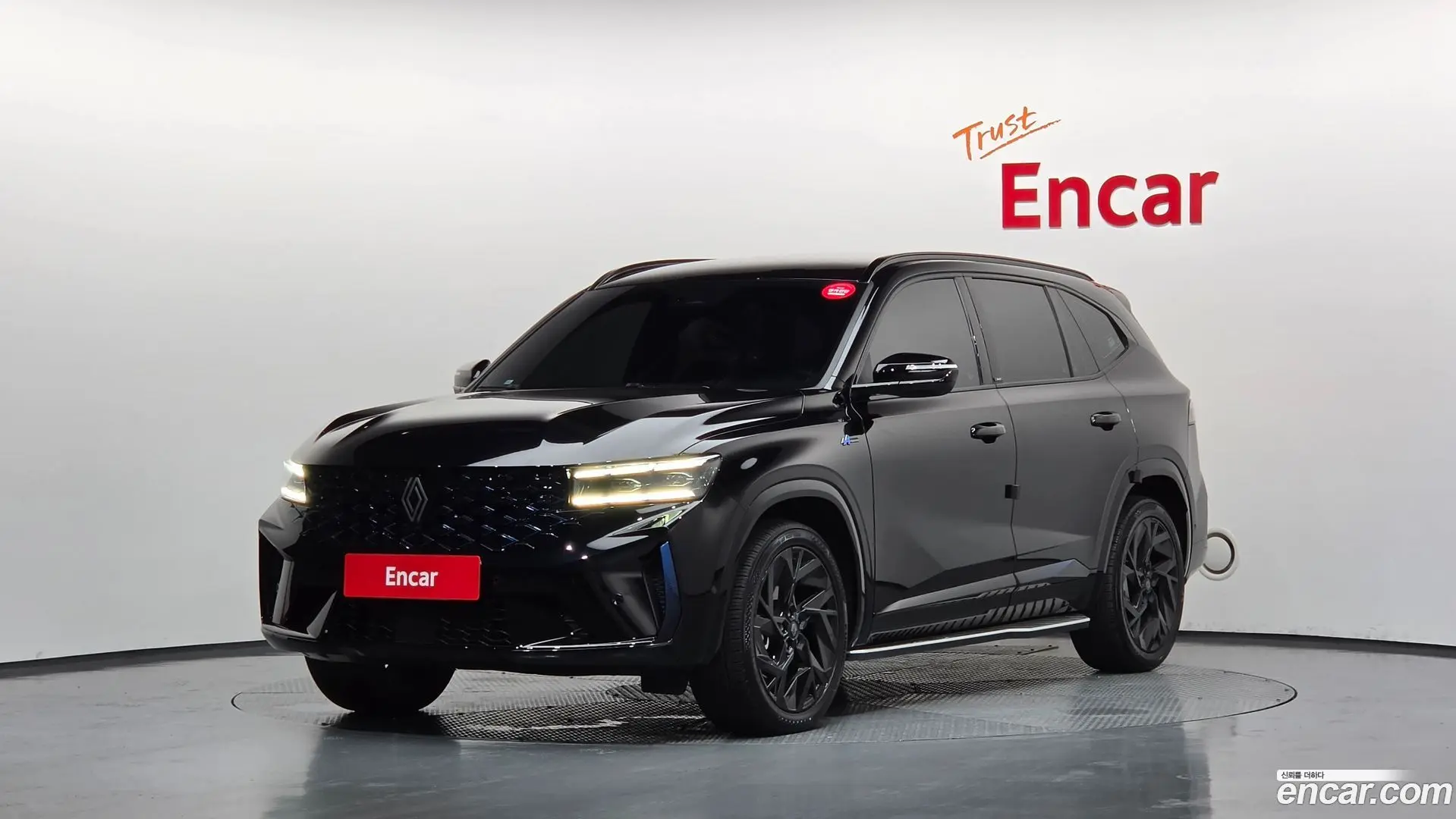 Main__Slider__Photo:Grand Koleos Renault Korea 2024.10-0