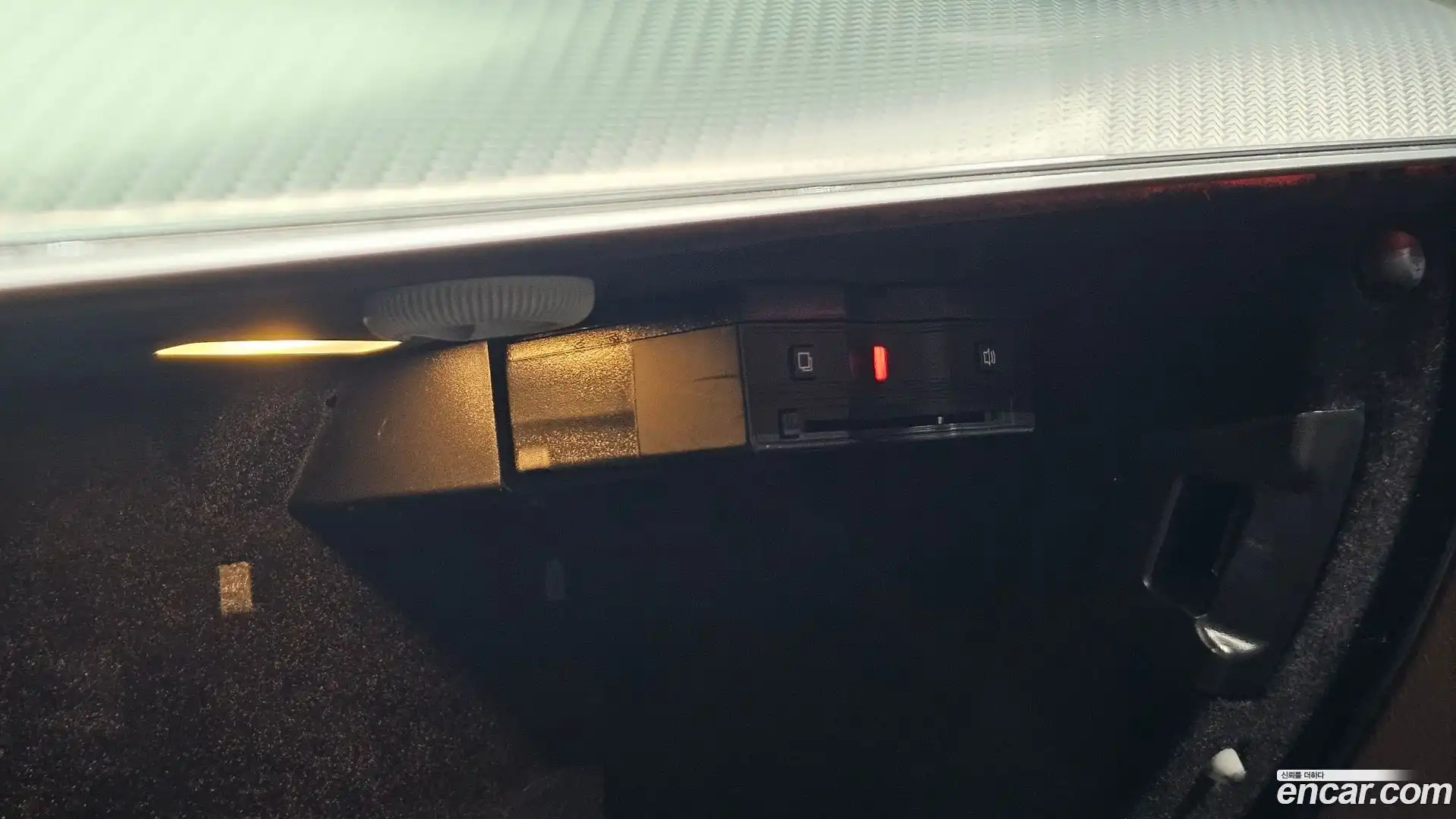 E-Class Mercedes-Benz 2019.10-OPTION-023