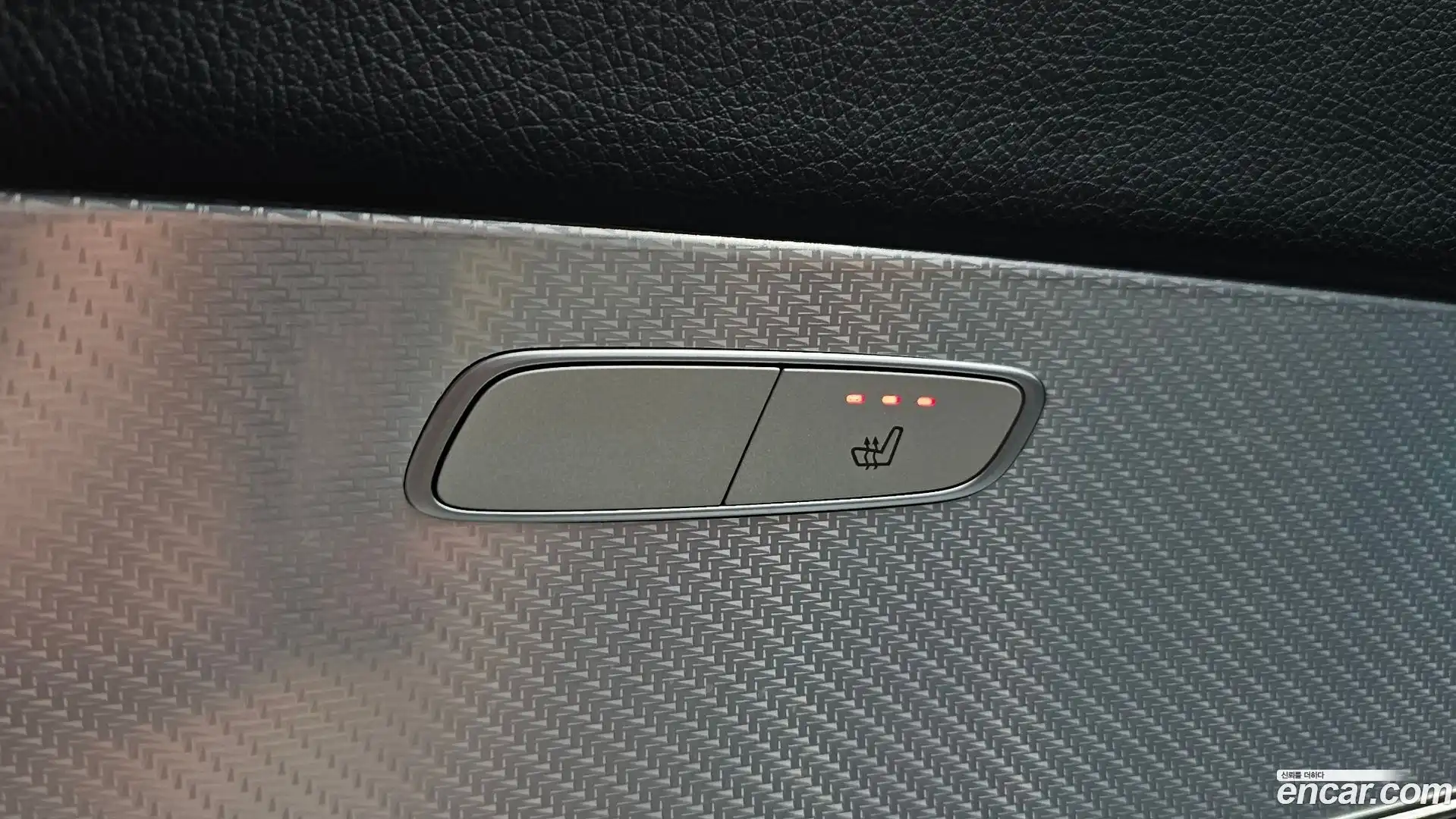 E-Class Mercedes-Benz 2019.10-OPTION-047