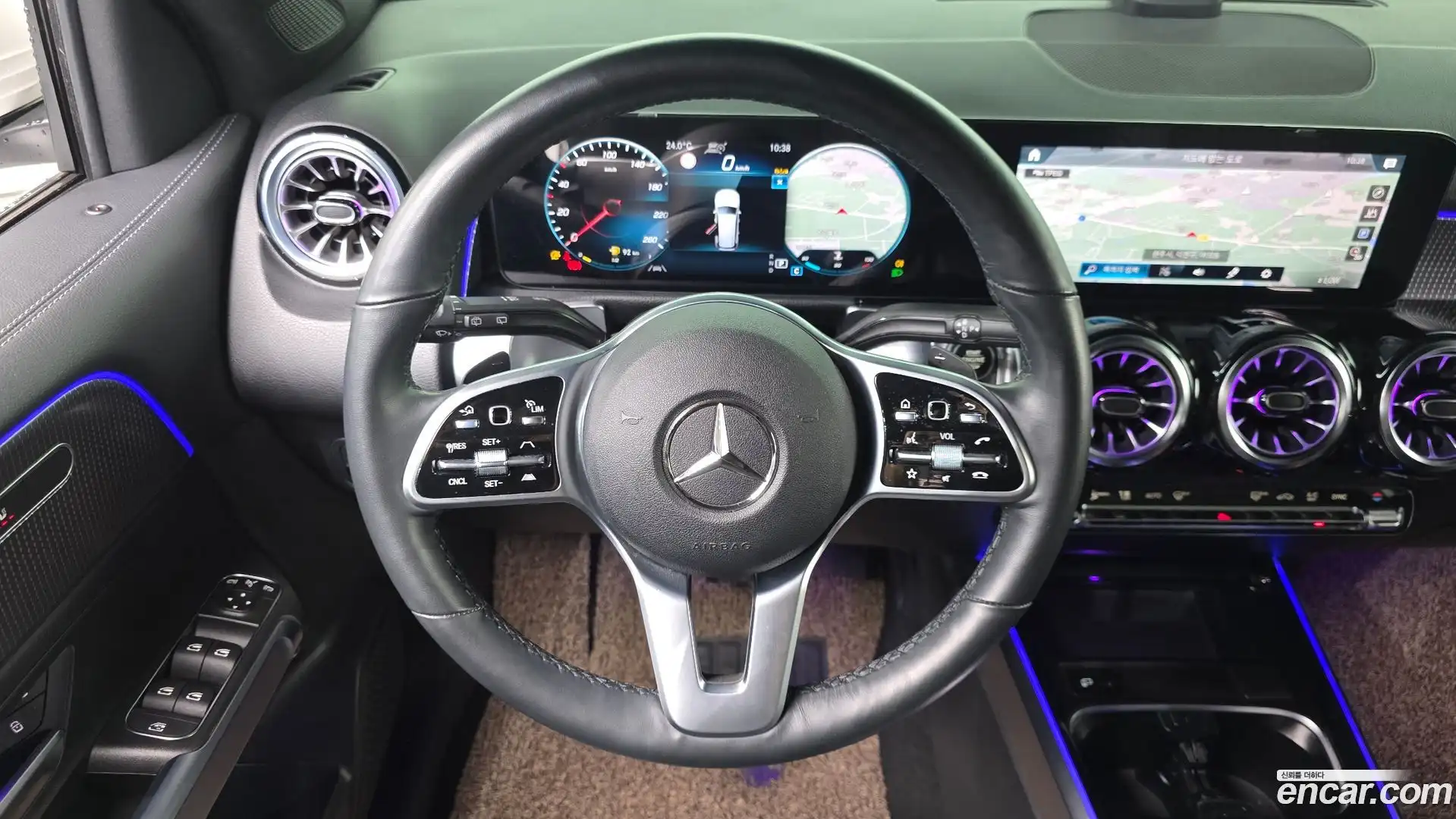 GLB-Class Mercedes-Benz 2022.7-OPTION-017