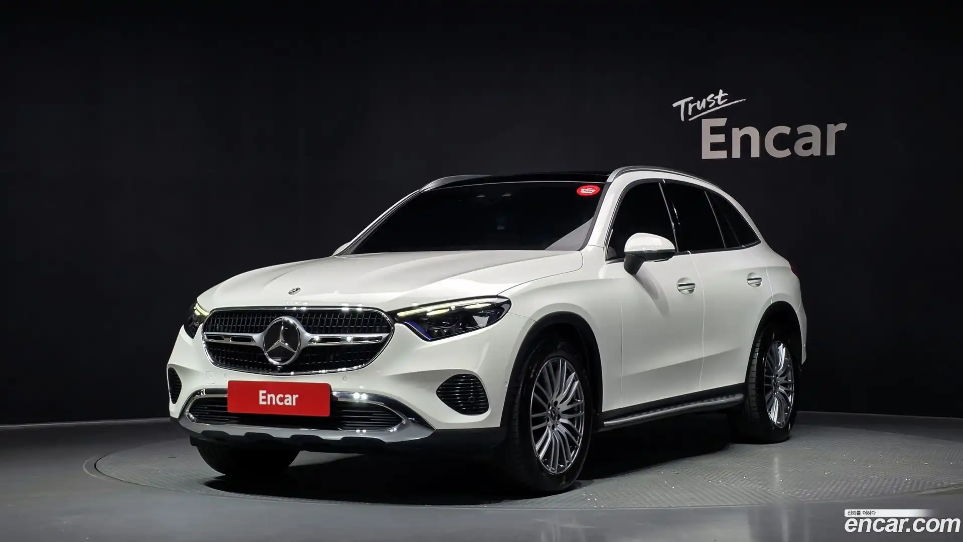 GLC-Class Mercedes-Benz 2024.3-OUTER-001