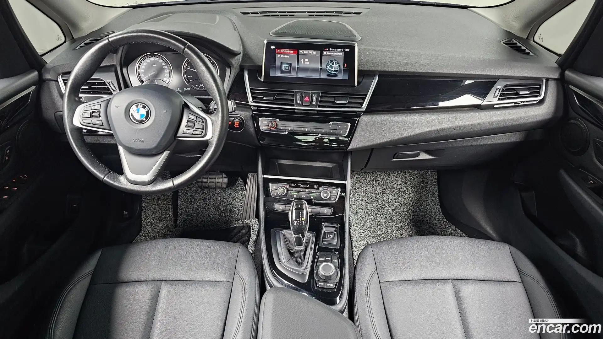 2-Series BMW 2020.11-INNER-007