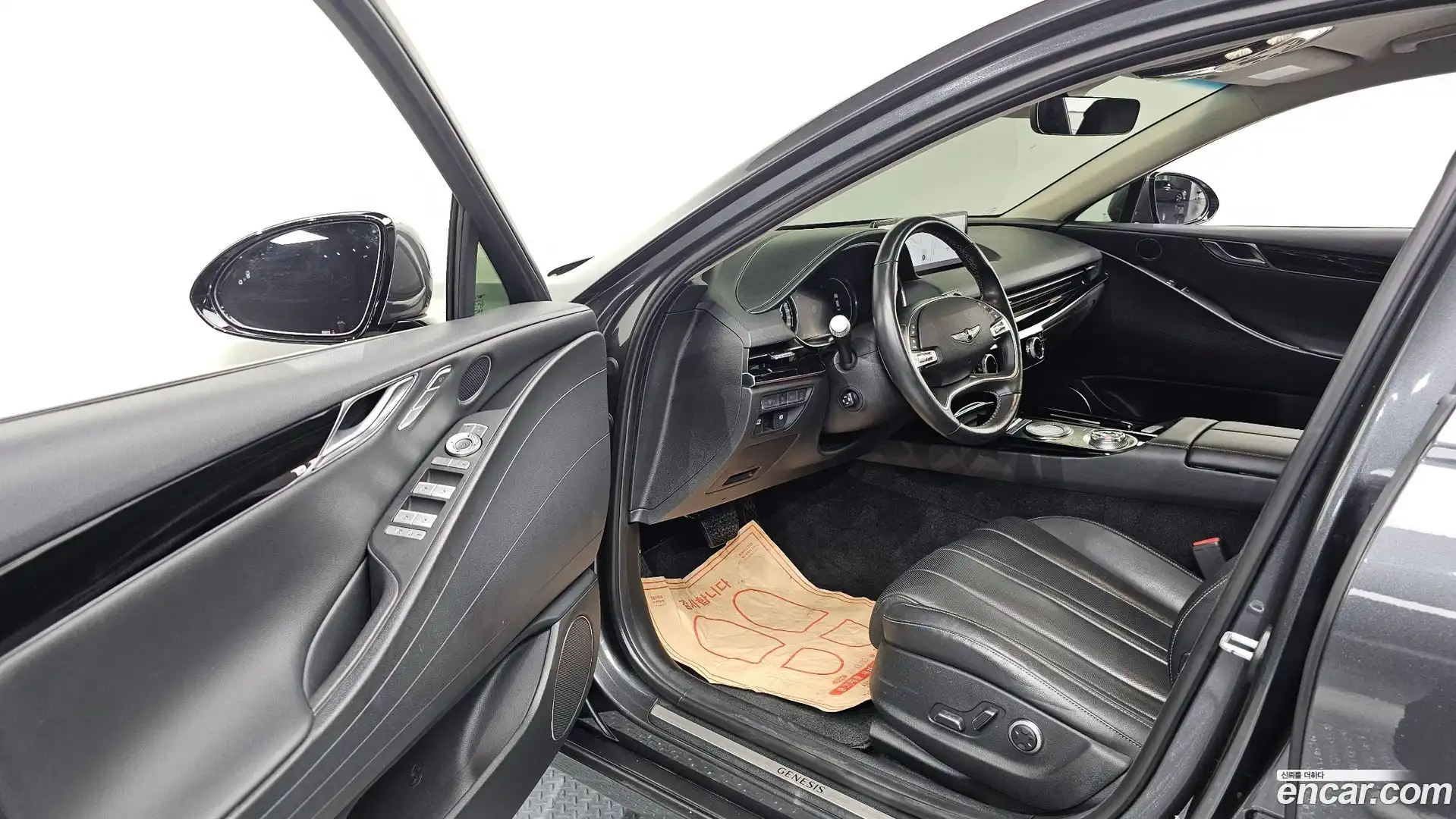 G80 Genesis 2020.4-INNER-010