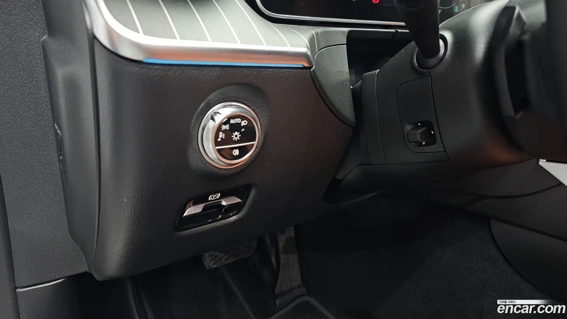 C-Class Mercedes-Benz 2023.7-OPTION-023