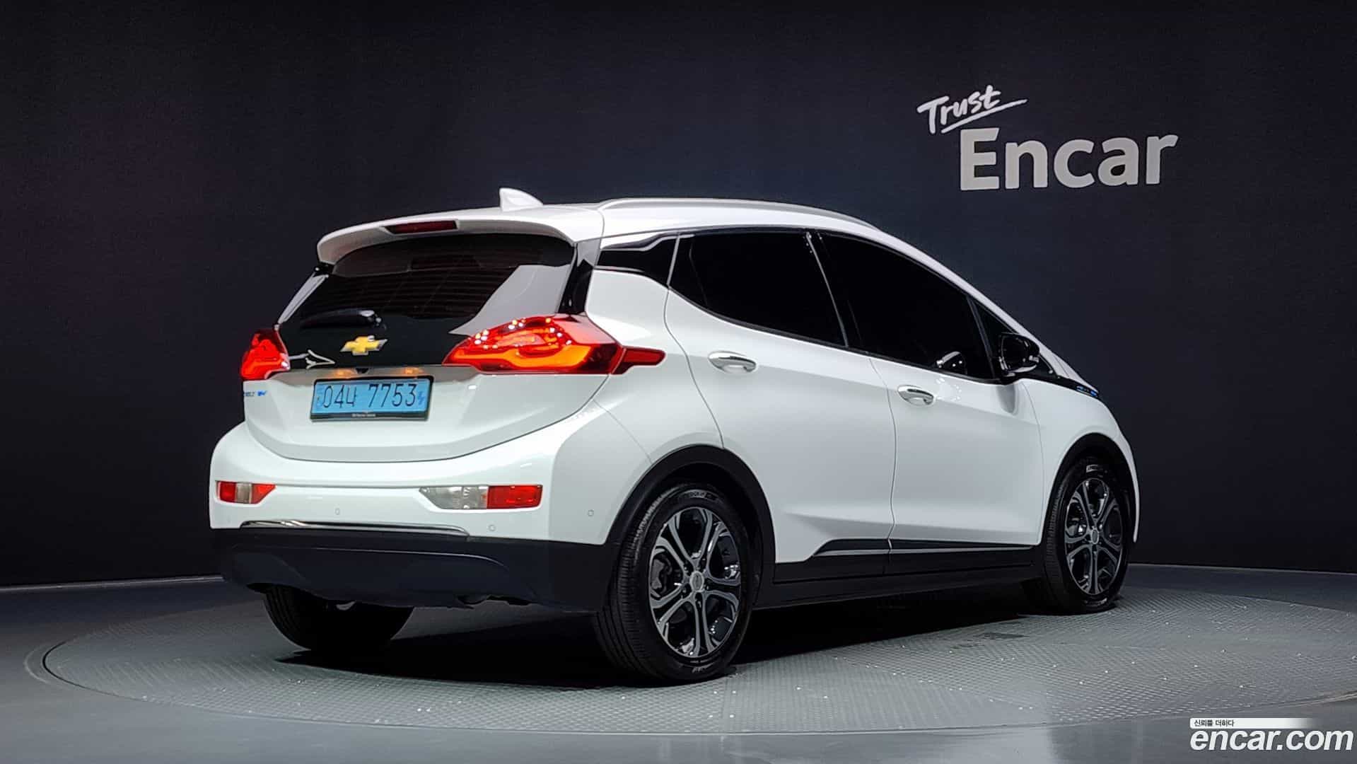 Bolt EV Chevrolet 2018.4-OUTER-002