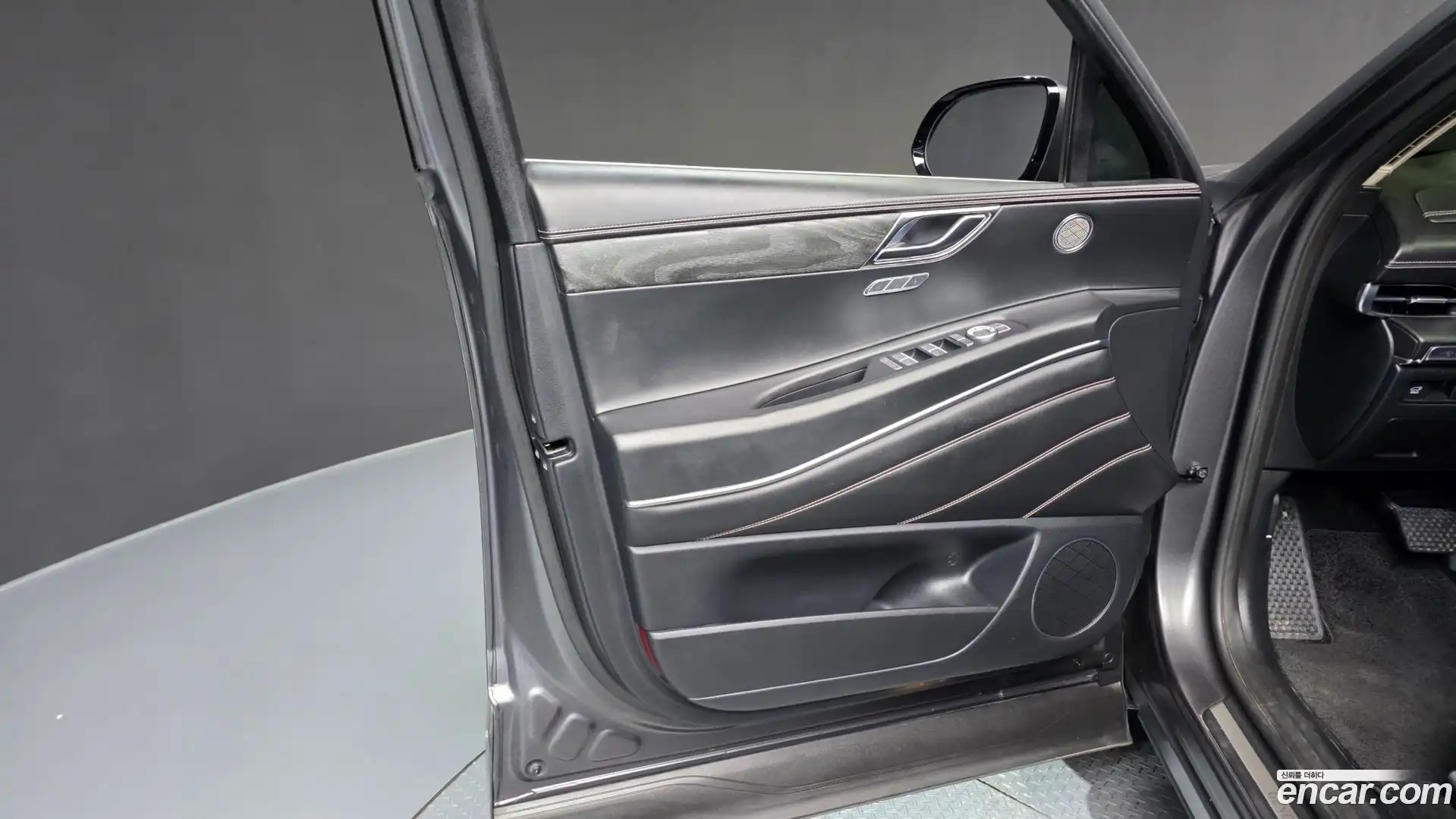 GV80 Genesis 2022.3-INNER-034