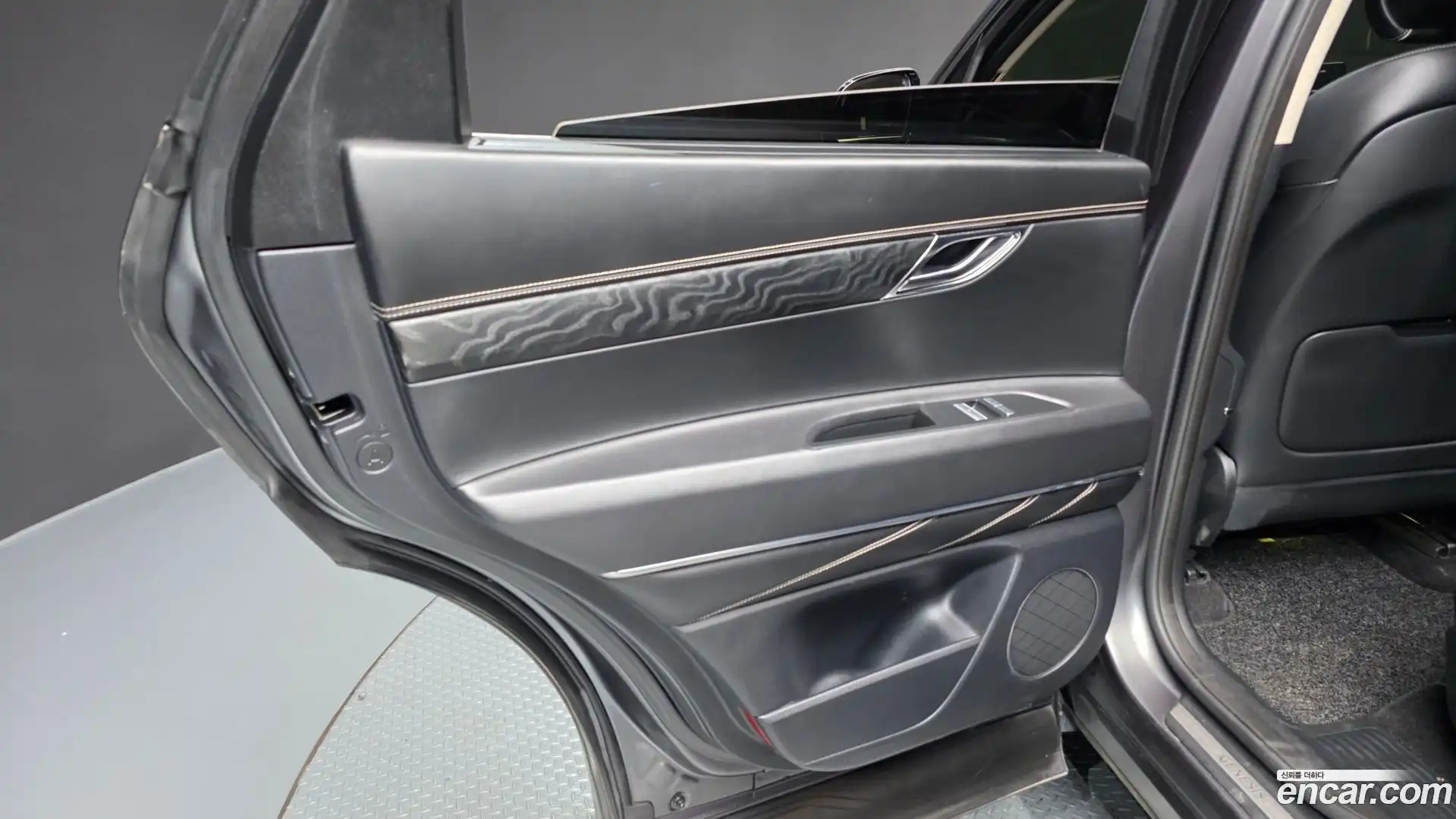 GV80 Genesis 2022.3-INNER-035
