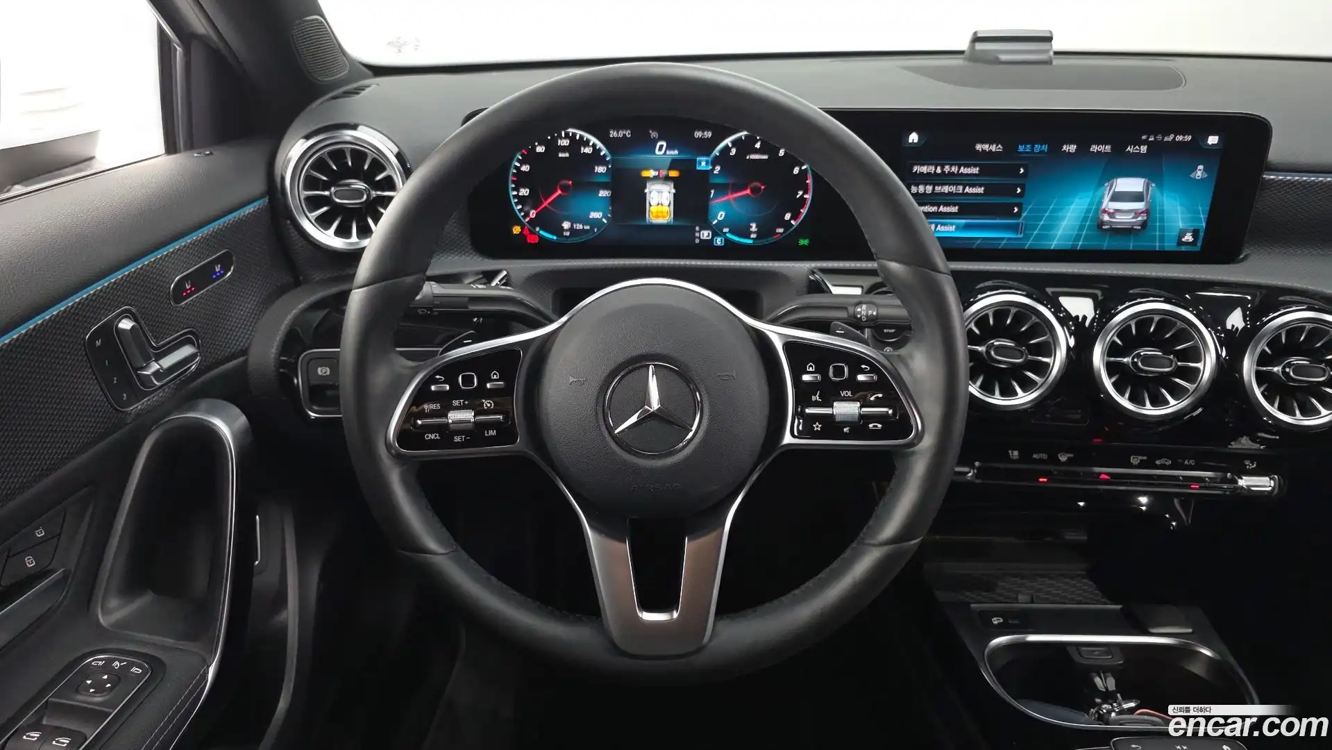 A-Class Mercedes-Benz 2021.4-OPTION-018