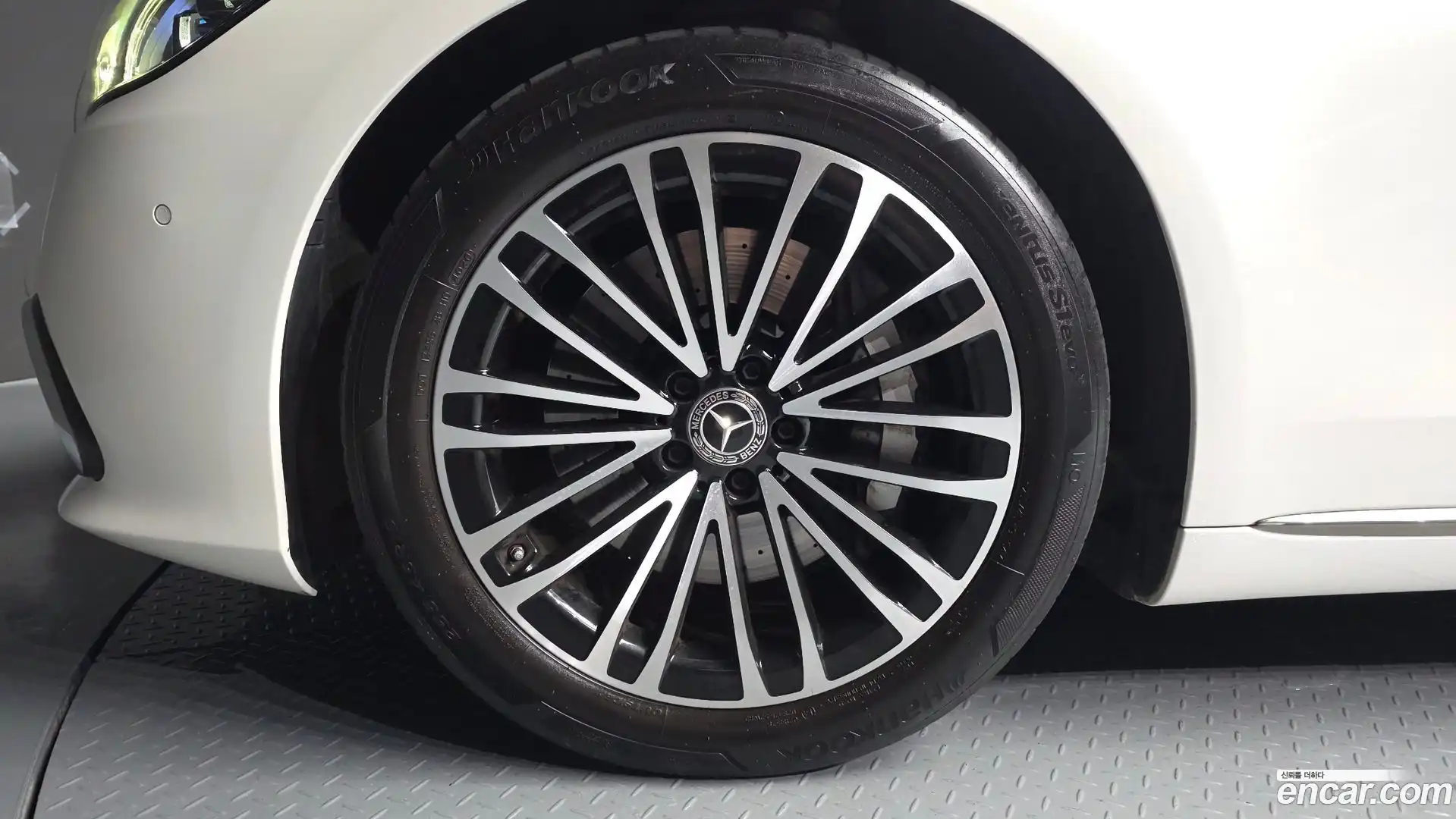 S-Class Mercedes-Benz 2021.4-OUTER-005