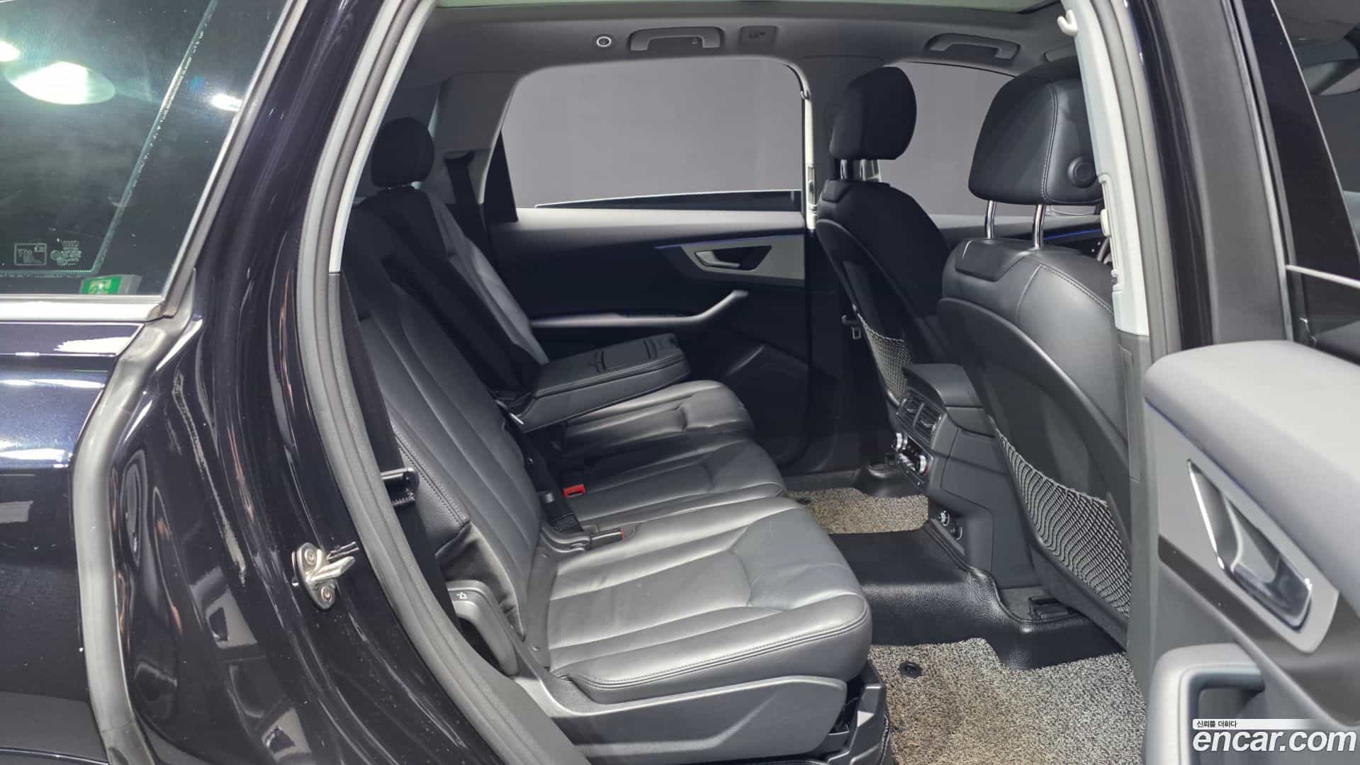 Q7 Audi 2019.10-OPTION-016