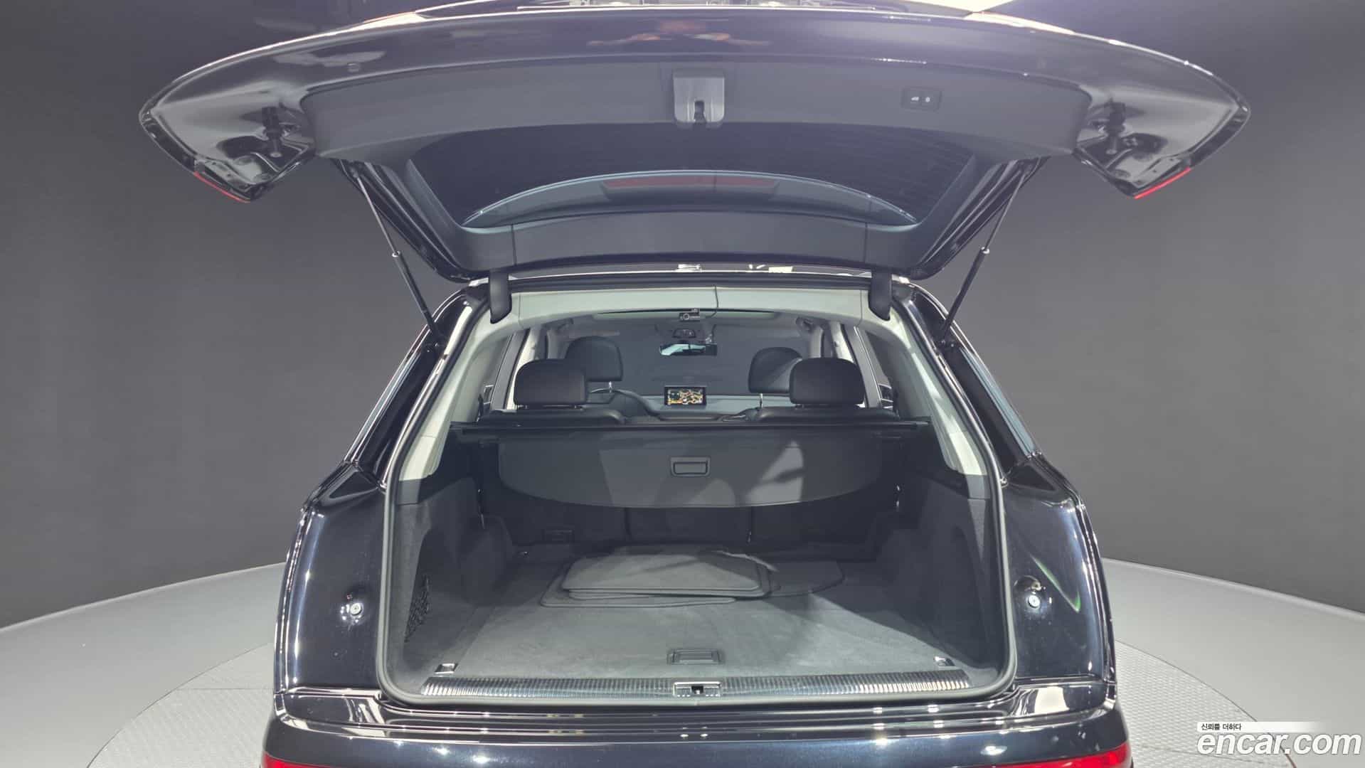 Q7 Audi 2019.10-OPTION-024