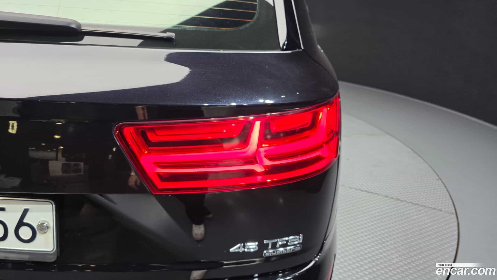 Q7 Audi 2019.10-OUTER-033