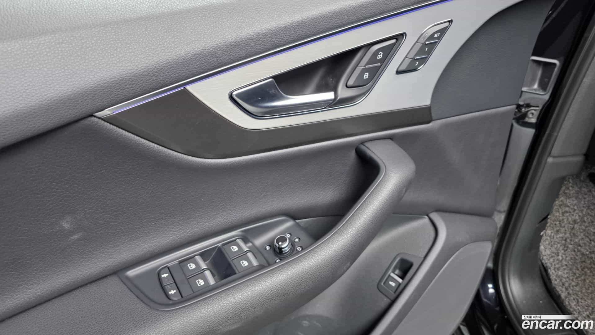 Q7 Audi 2019.10-OPTION-040