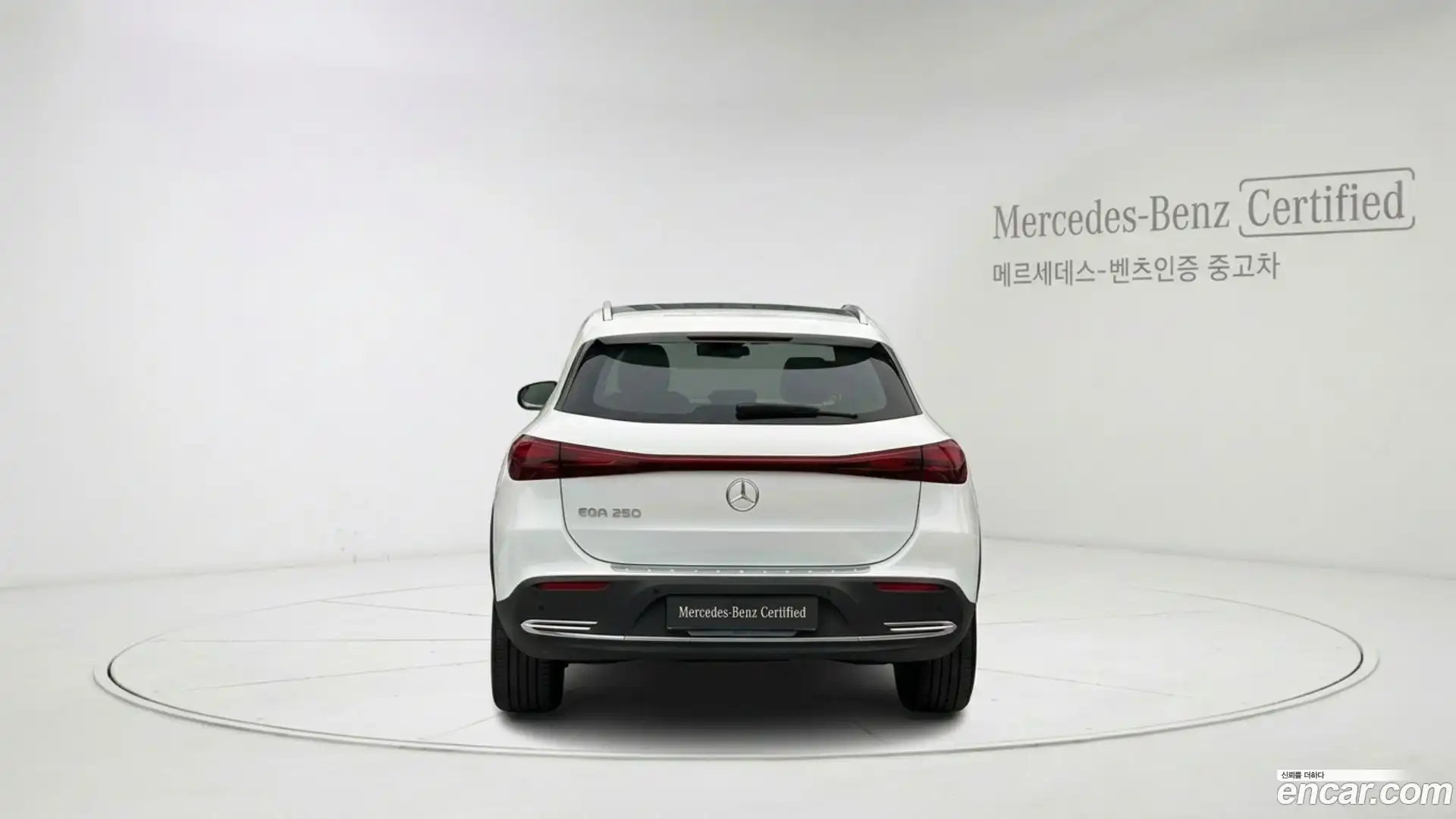 EQA Mercedes-Benz 2025.7-OUTER-004