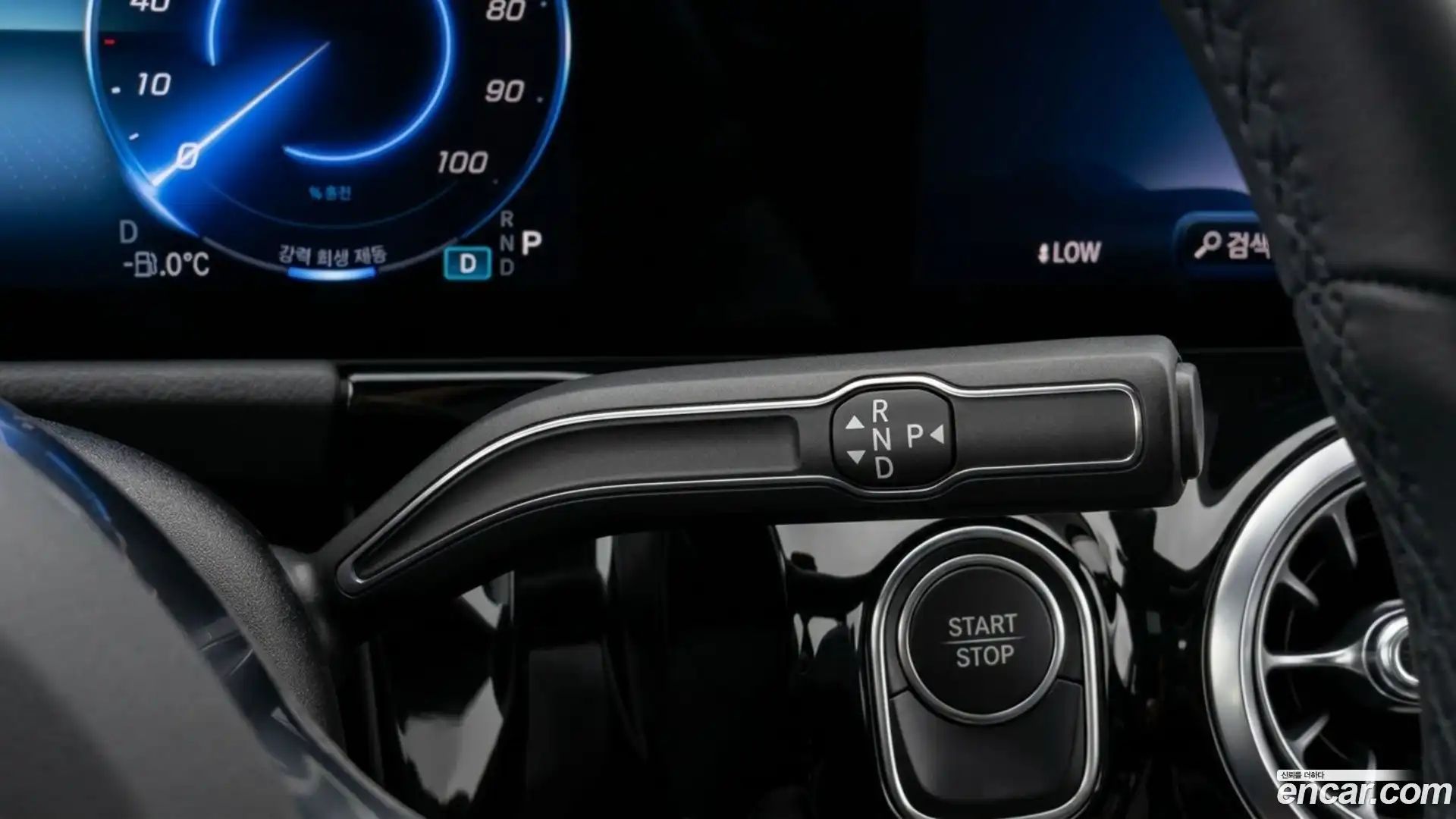 EQA Mercedes-Benz 2025.7-INNER-009