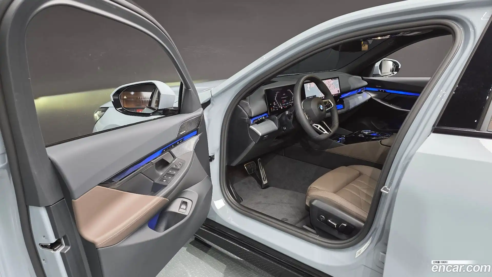 5-Series BMW 2025.2-INNER-010