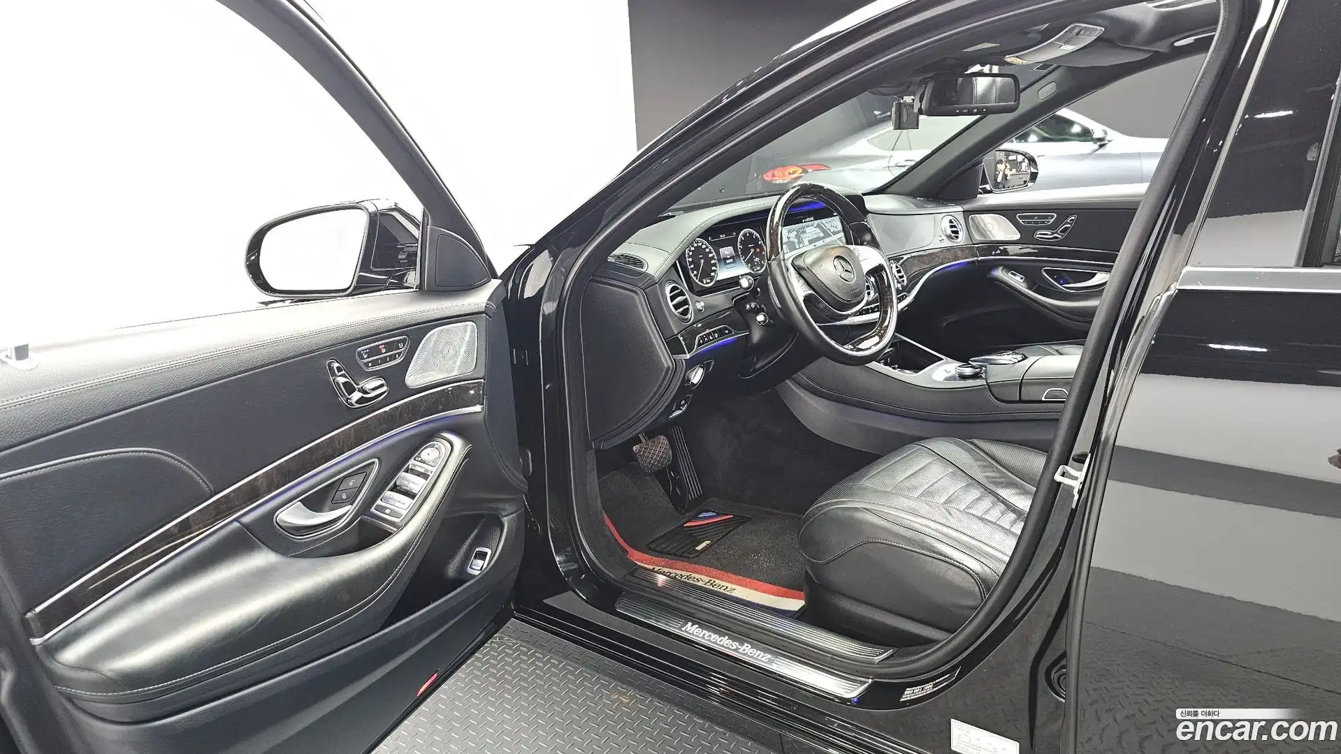S-Class Mercedes-Benz 2016.3-INNER-010