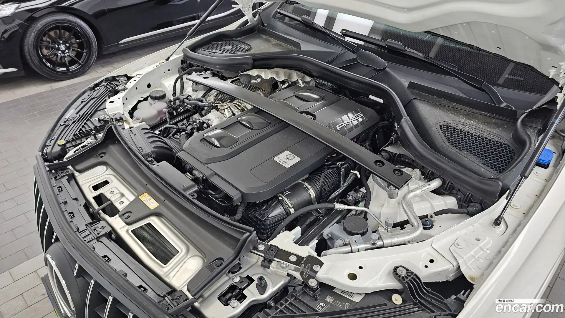 GLC-Class Mercedes-Benz 2025.9-OUTER-006