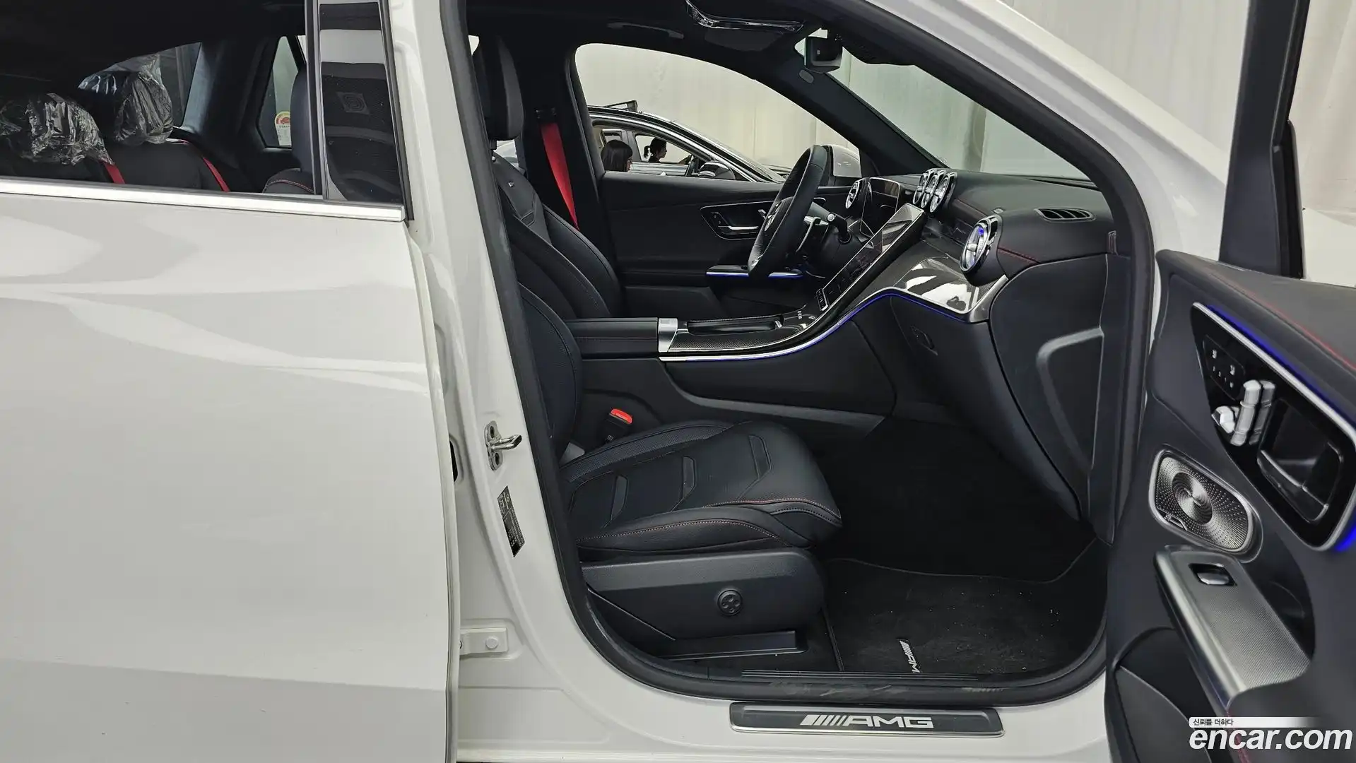 GLC-Class Mercedes-Benz 2025.9-OPTION-015