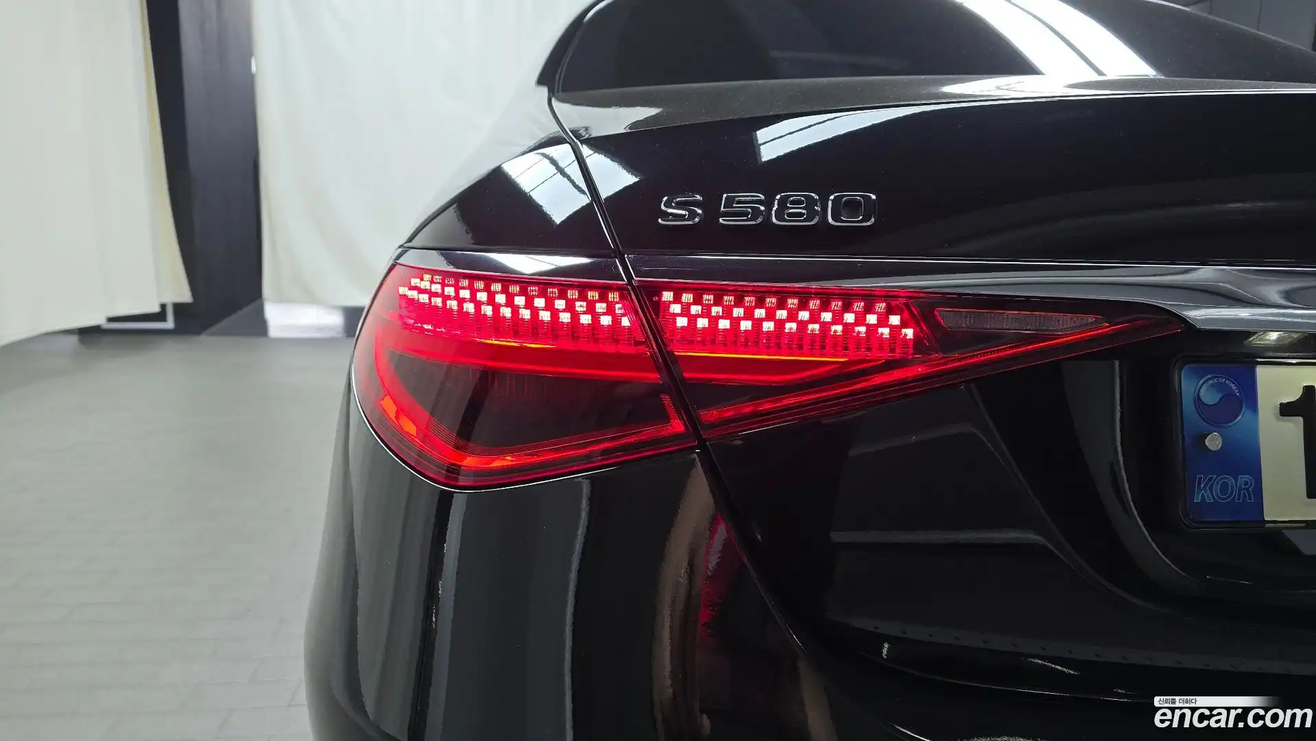 S-Class Mercedes-Benz 2021.4-OUTER-033