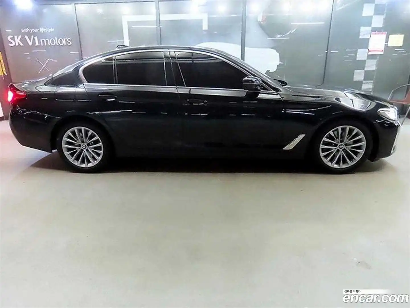 5-Series BMW 2022.10-OUTER-003