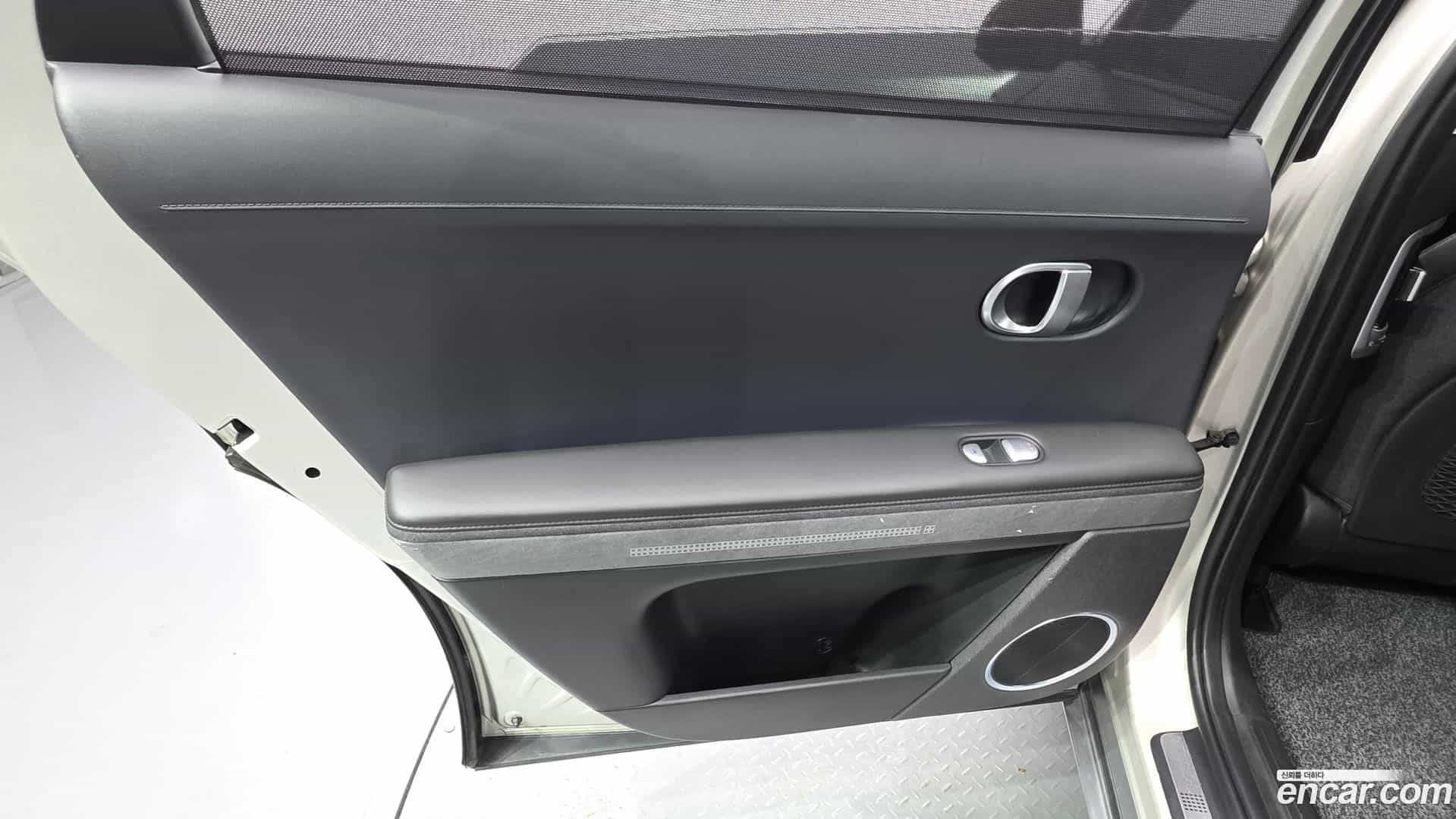 Ioniq5 Hyundai 2022.5-INNER-035