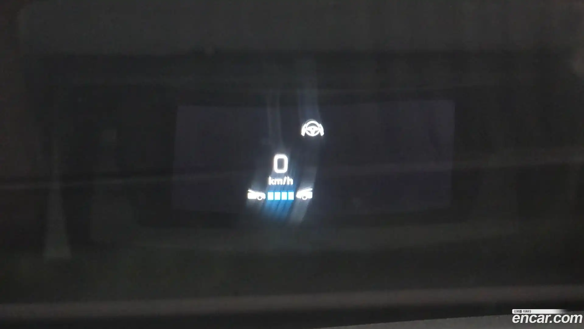 E-Class Mercedes-Benz 2020.9-OPTION-021