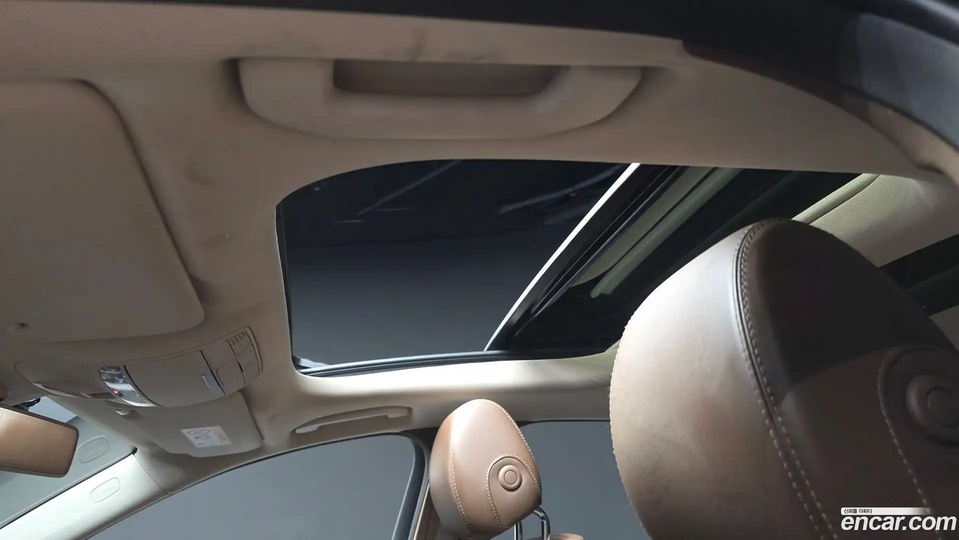 E-Class Mercedes-Benz 2020.9-OPTION-022